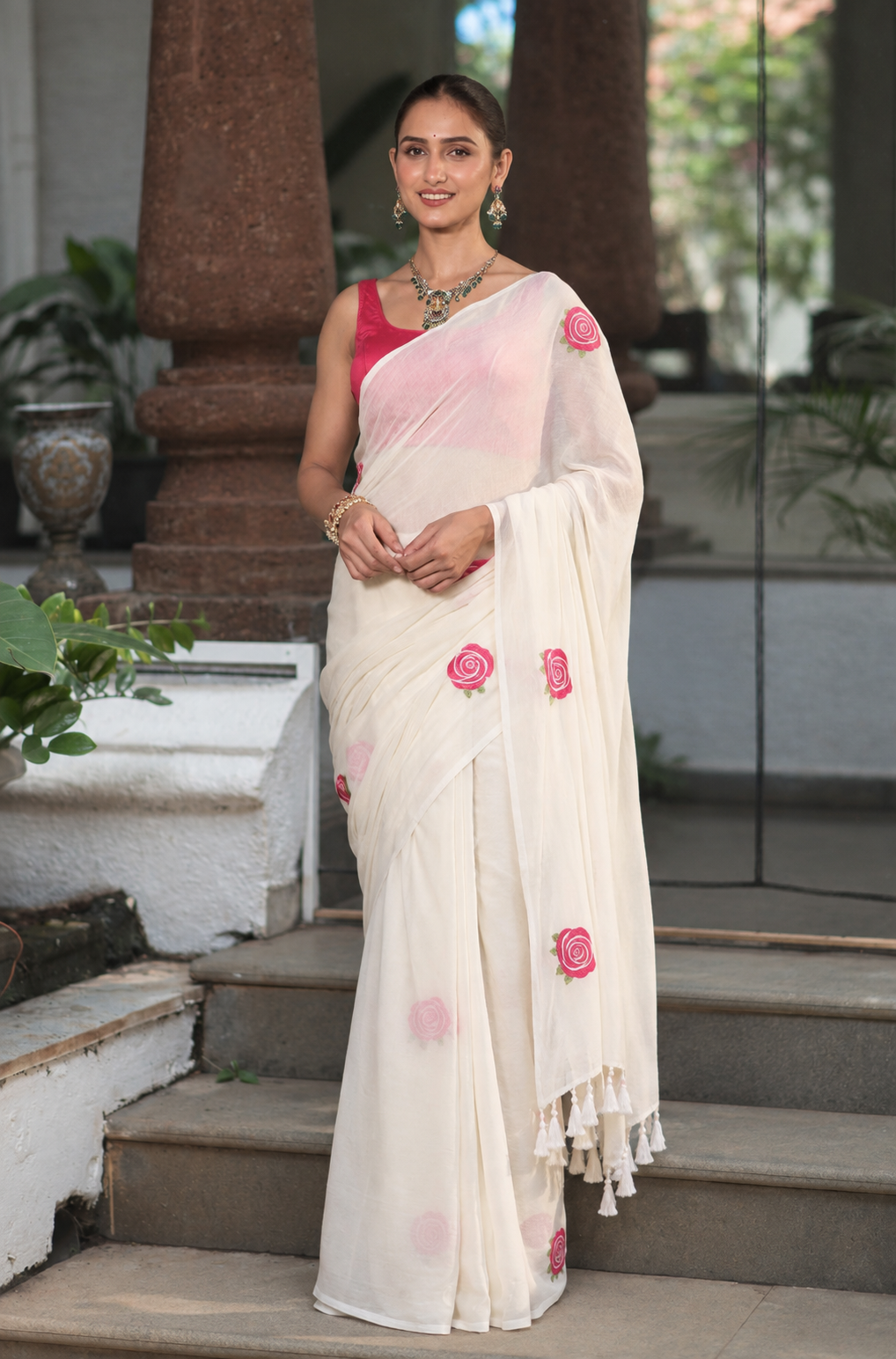 White rose Embroidered Mul Mul Cotton Saree