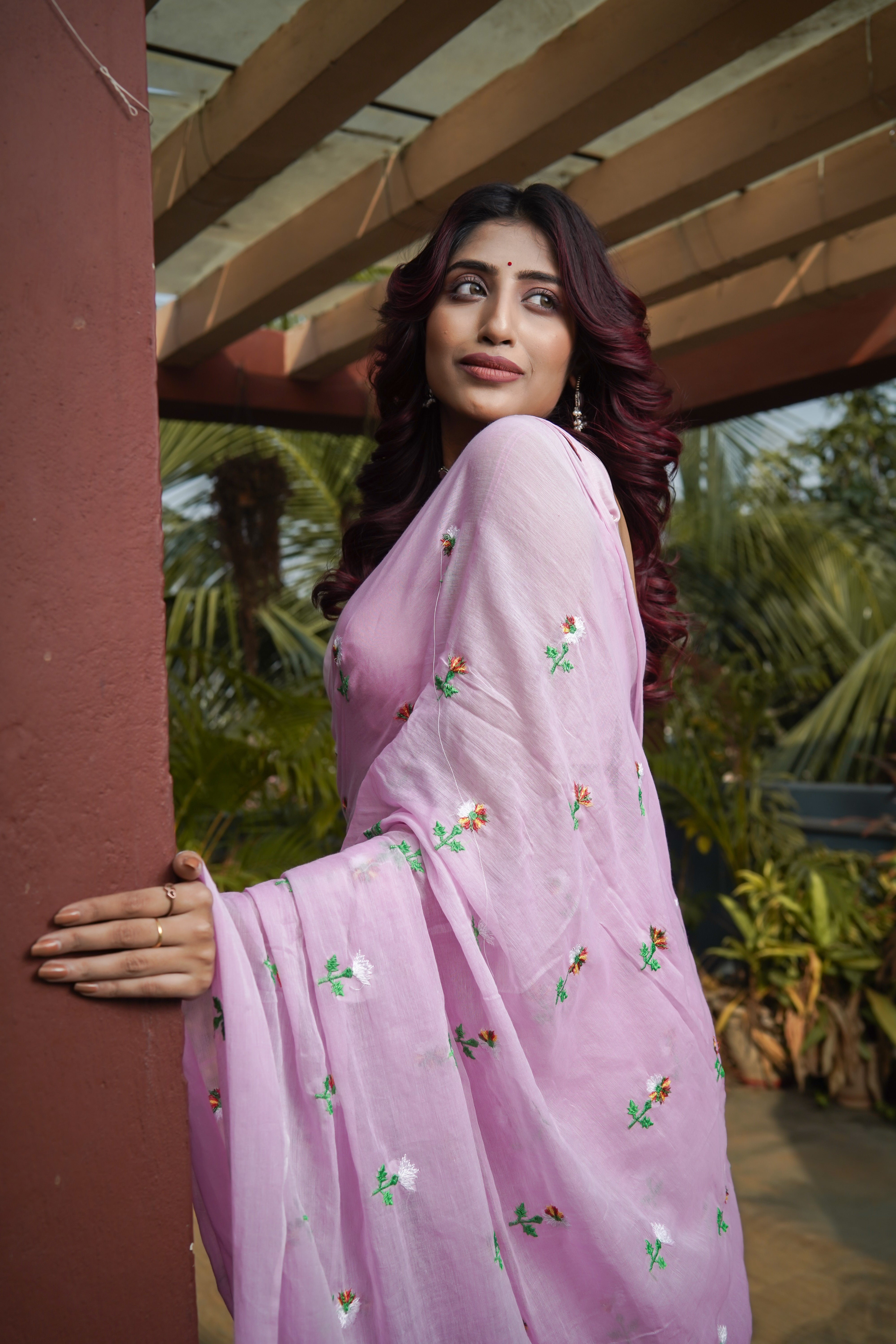 Embroidered Mul Mul Cotton Saree- Baby Pink