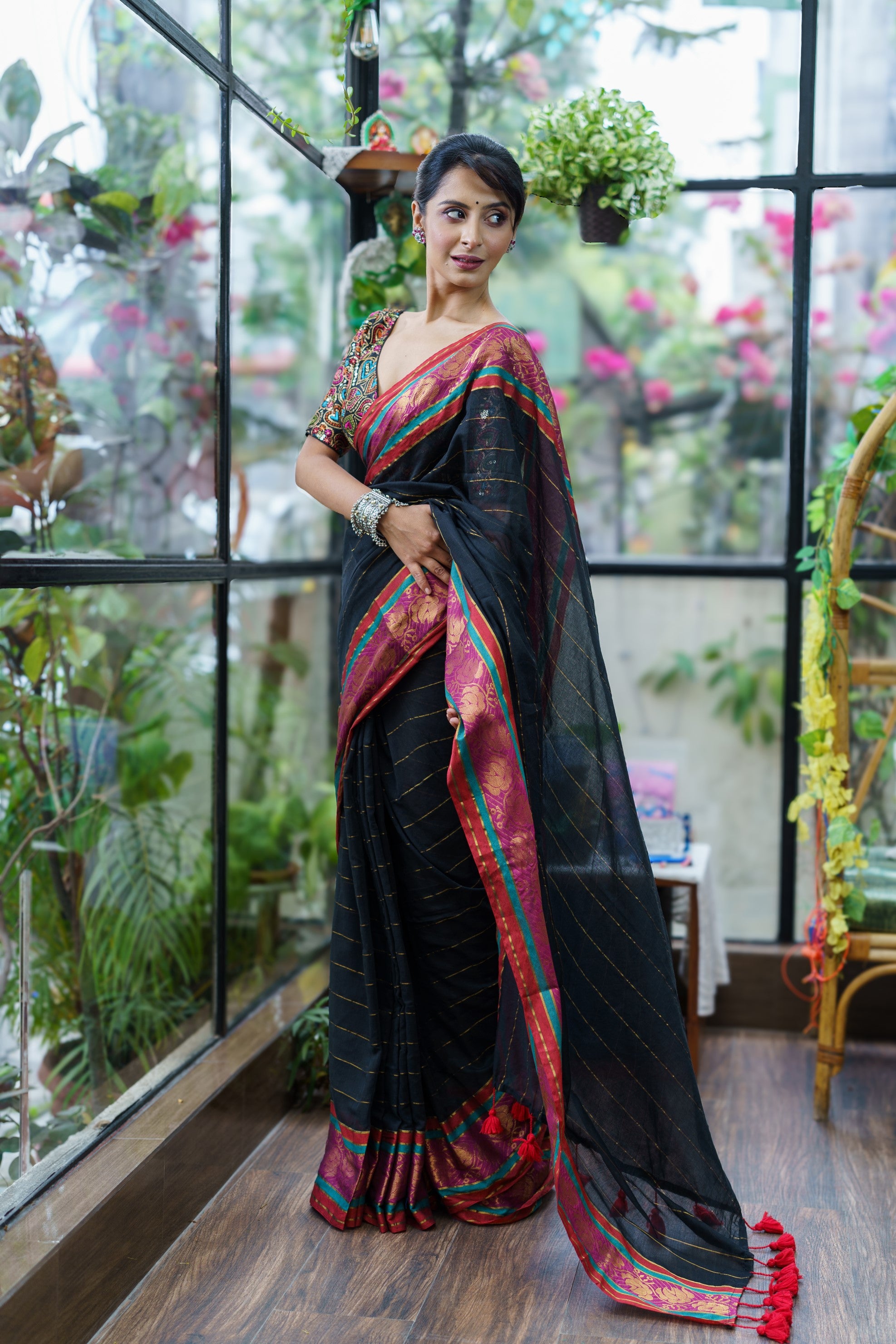 Black golden zari stripes Mulmul Cotton Saree with contrast blouse piece