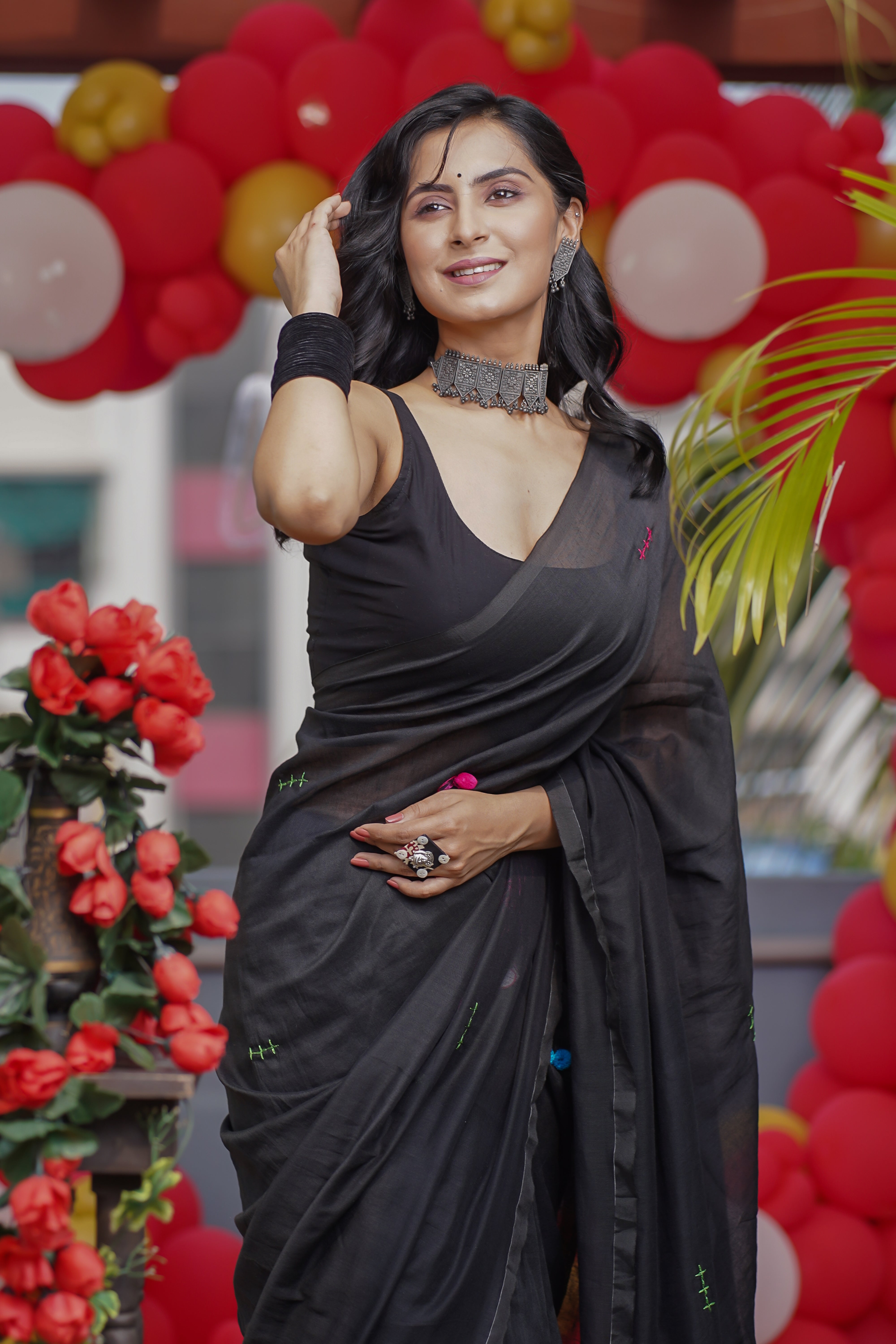 Black mul Cotton Mirror Work Weaving Pompom Saree-Black