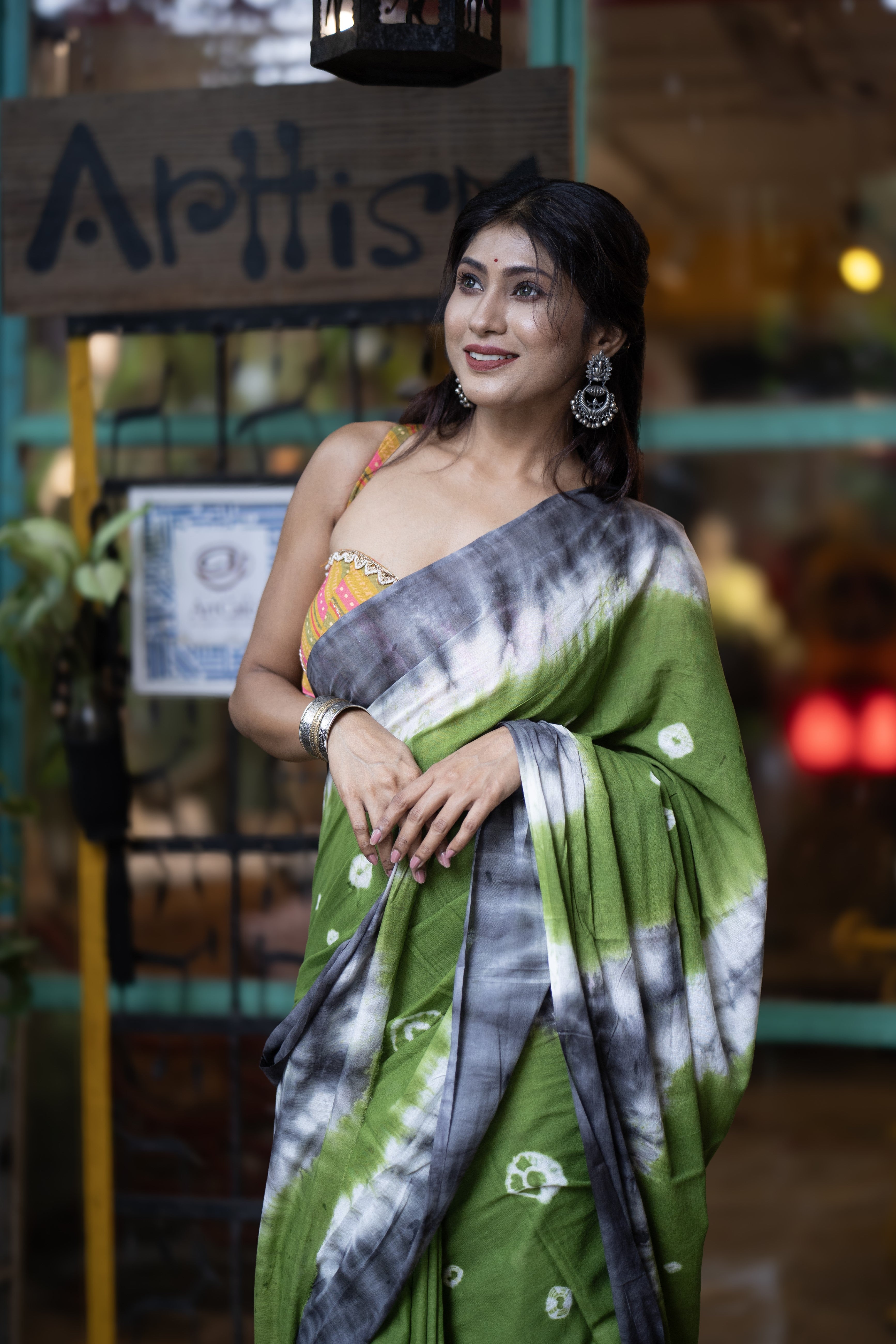 Green Bandhani Mulmul Cotton Saree with blouse piece
