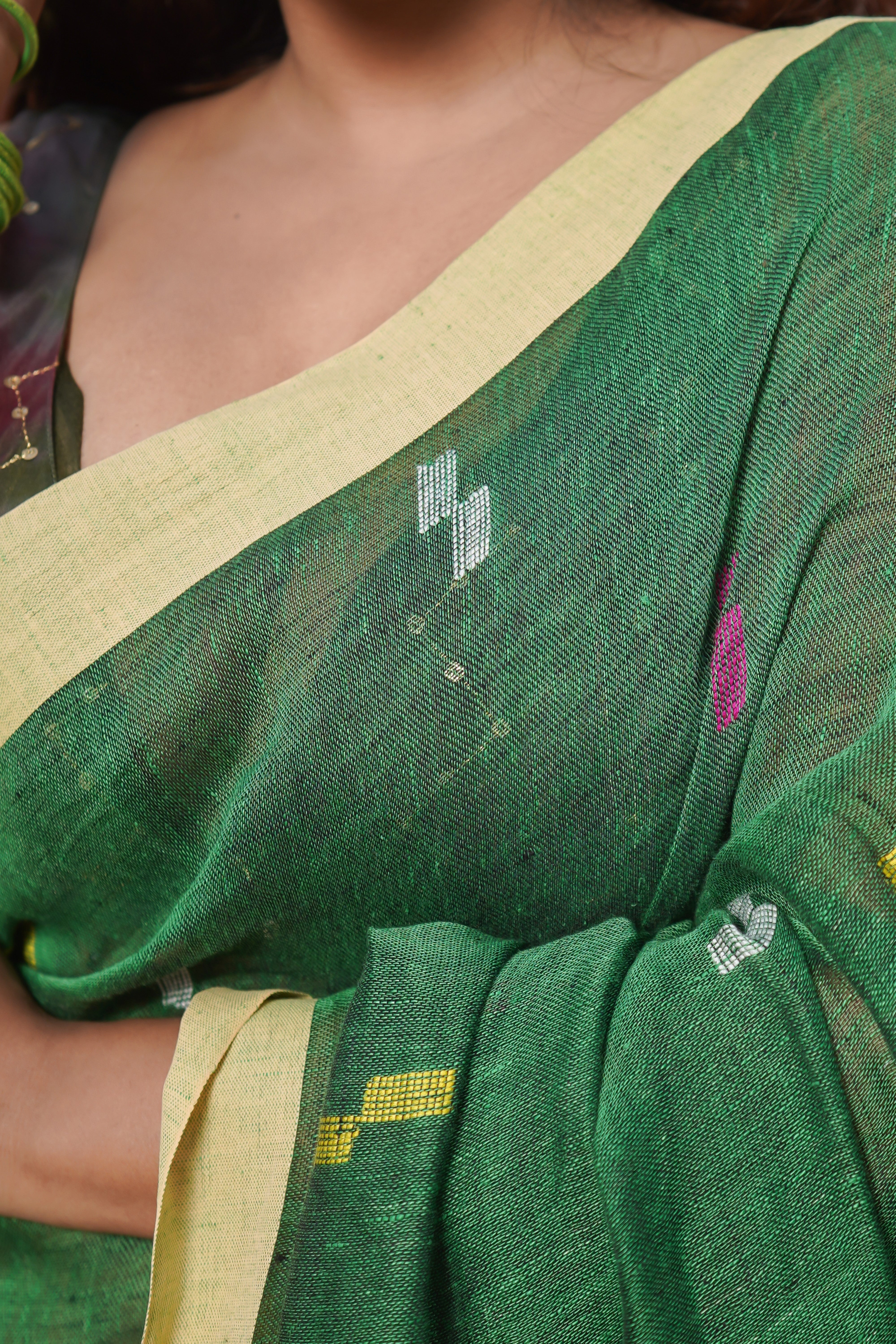 Birds Hand Weaving Linen Jamdani Saree-Green