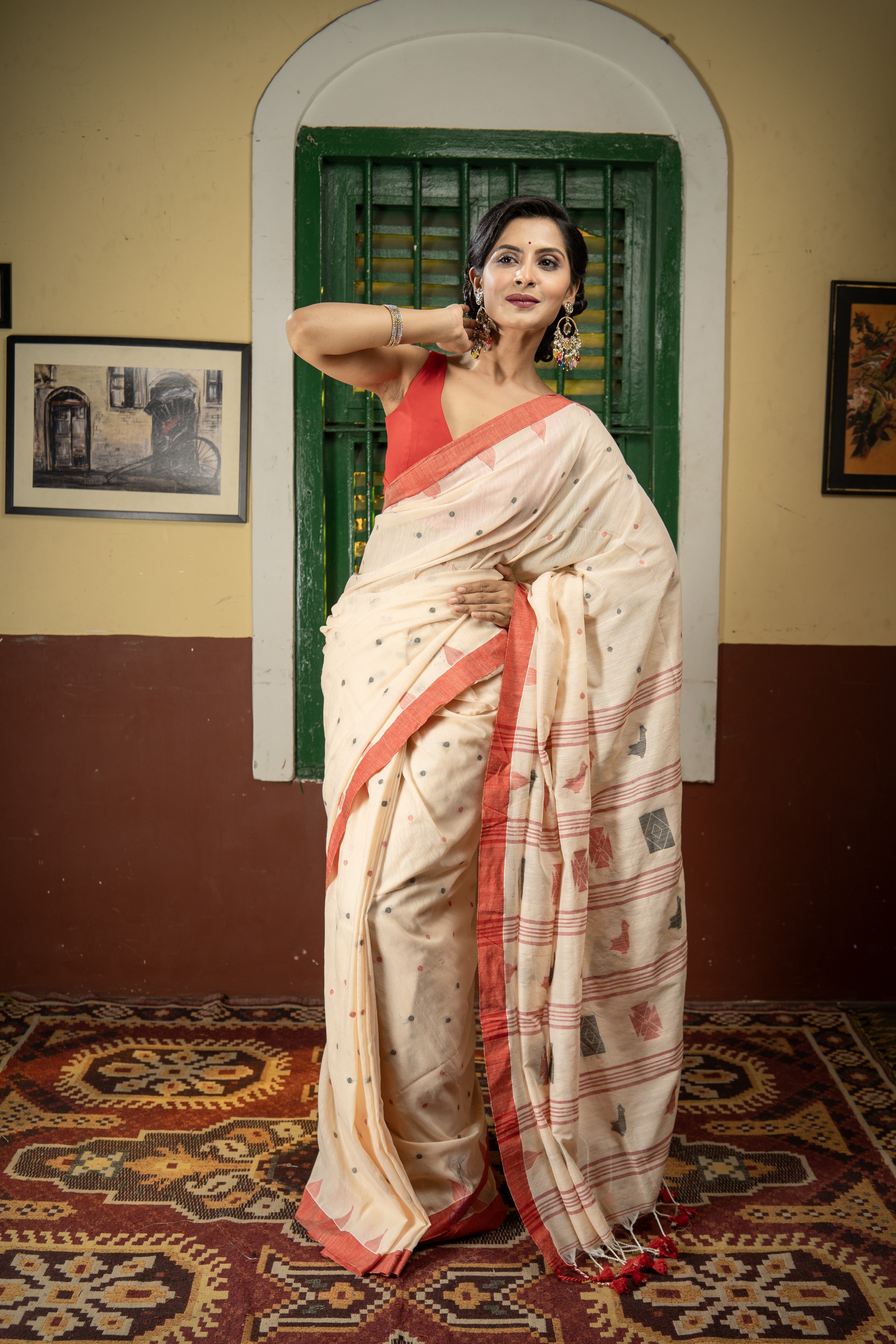Handwoven Pure Cotton Saree- Bisque