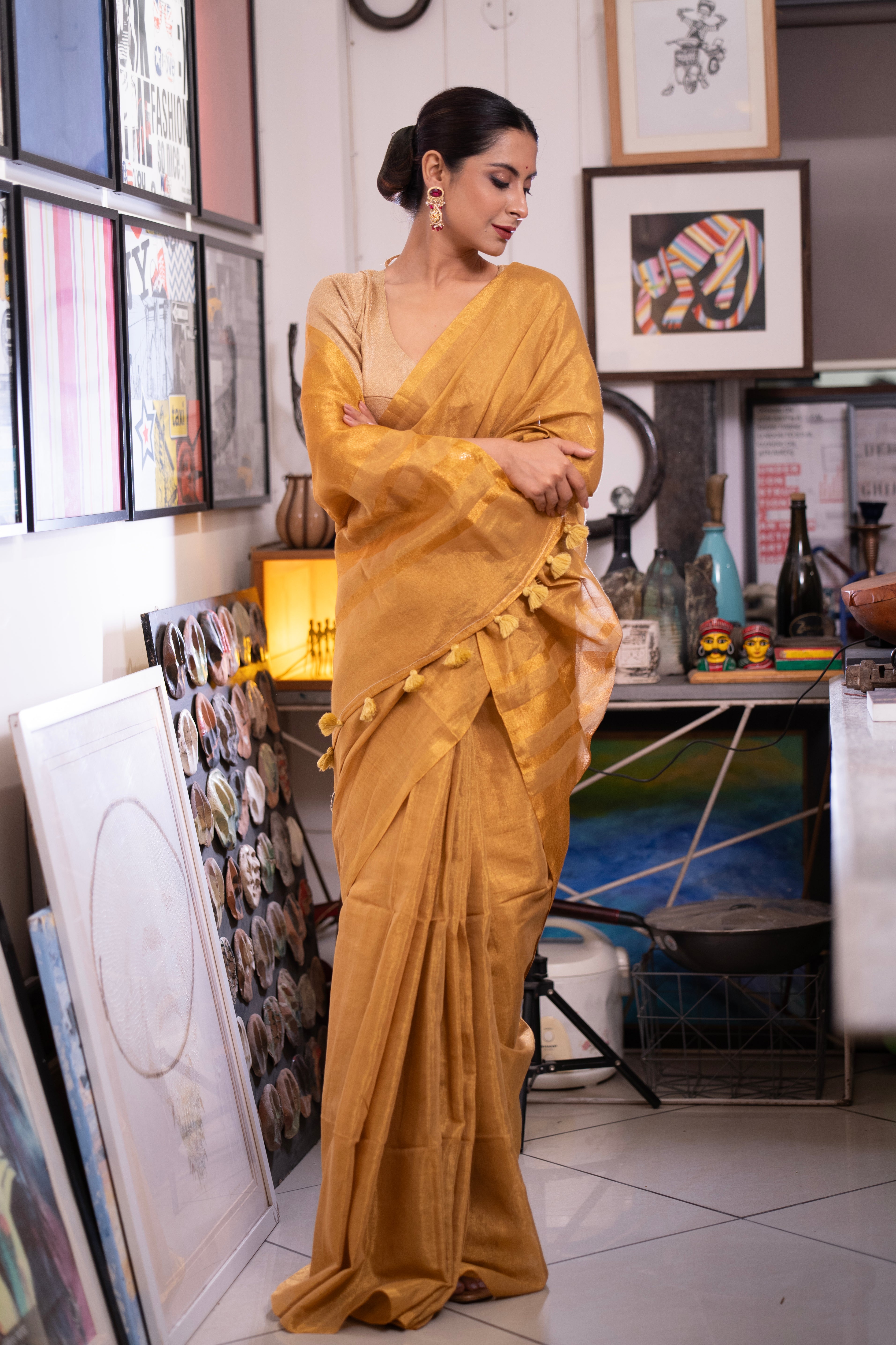 Golden Dual Tone Pure Tissue Linen Saree