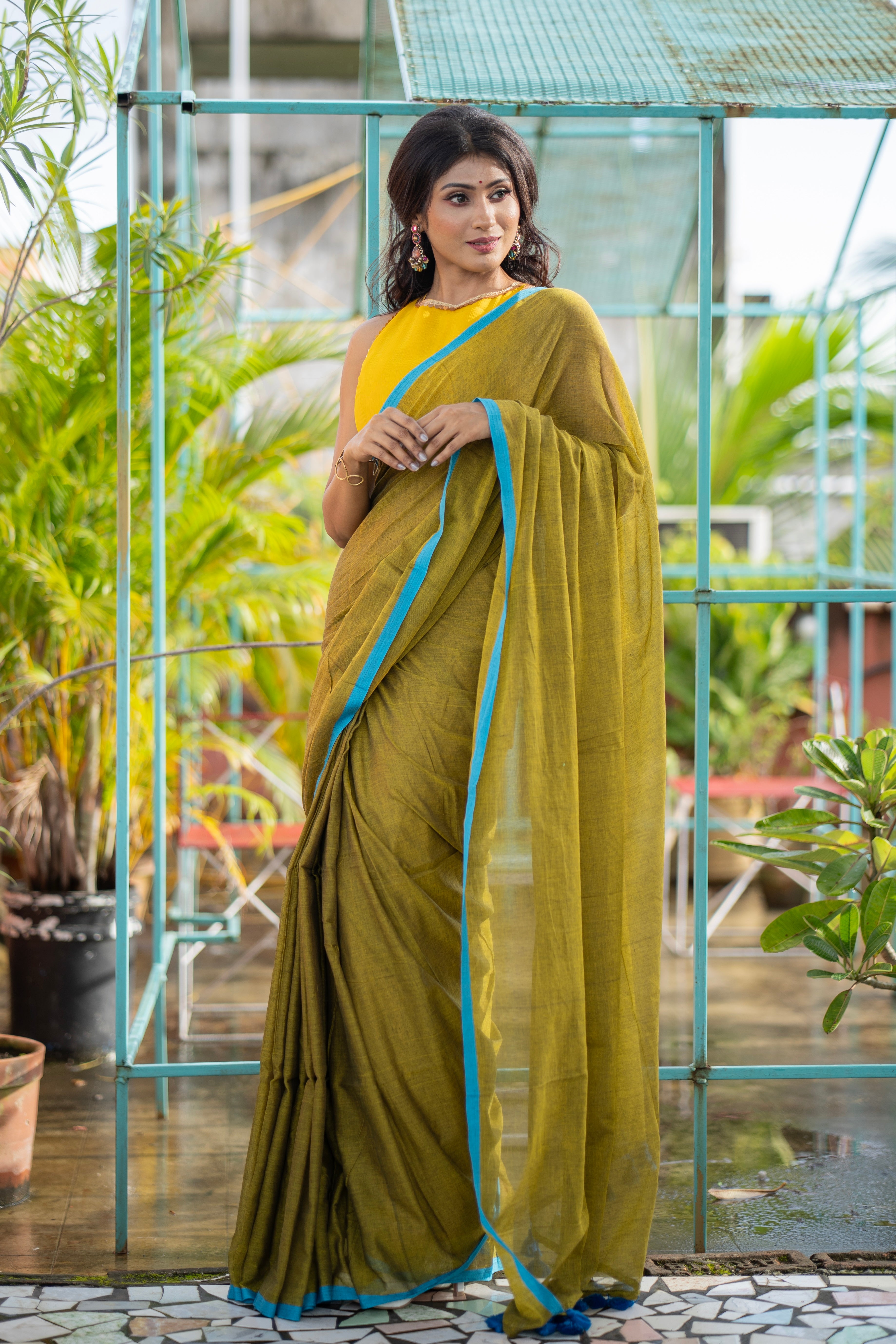Olive green Mulmul Cotton Saree with Blouse piece