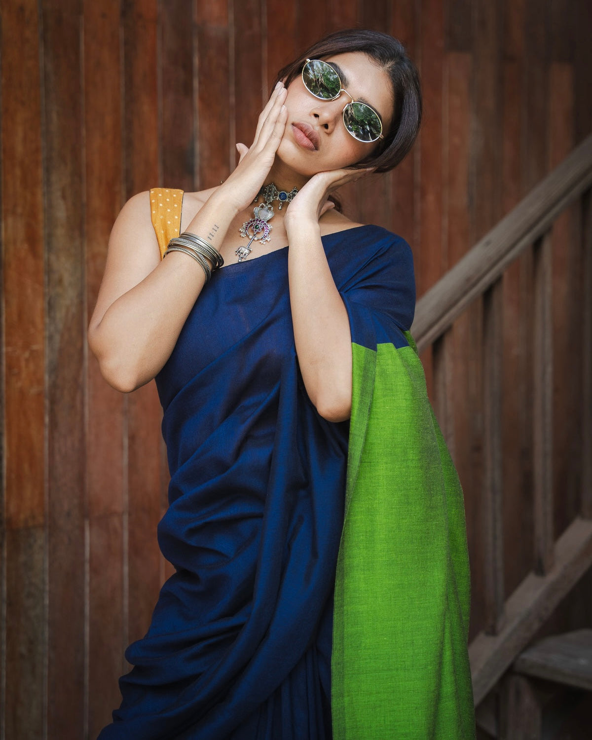 Blue & green mul modal saree with blouse piece