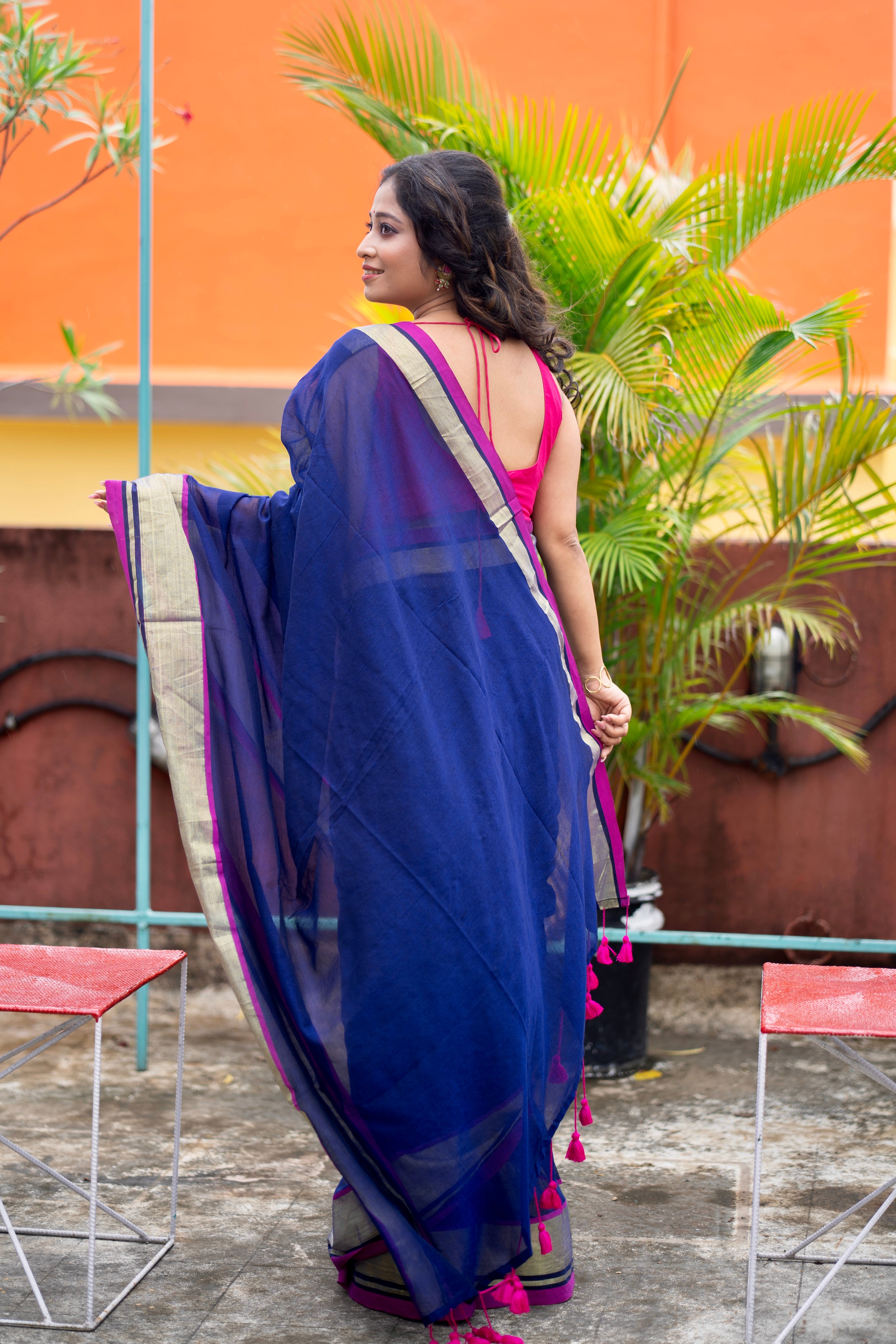 Royal blue Mulmul Cotton Saree With Contrast Blouse