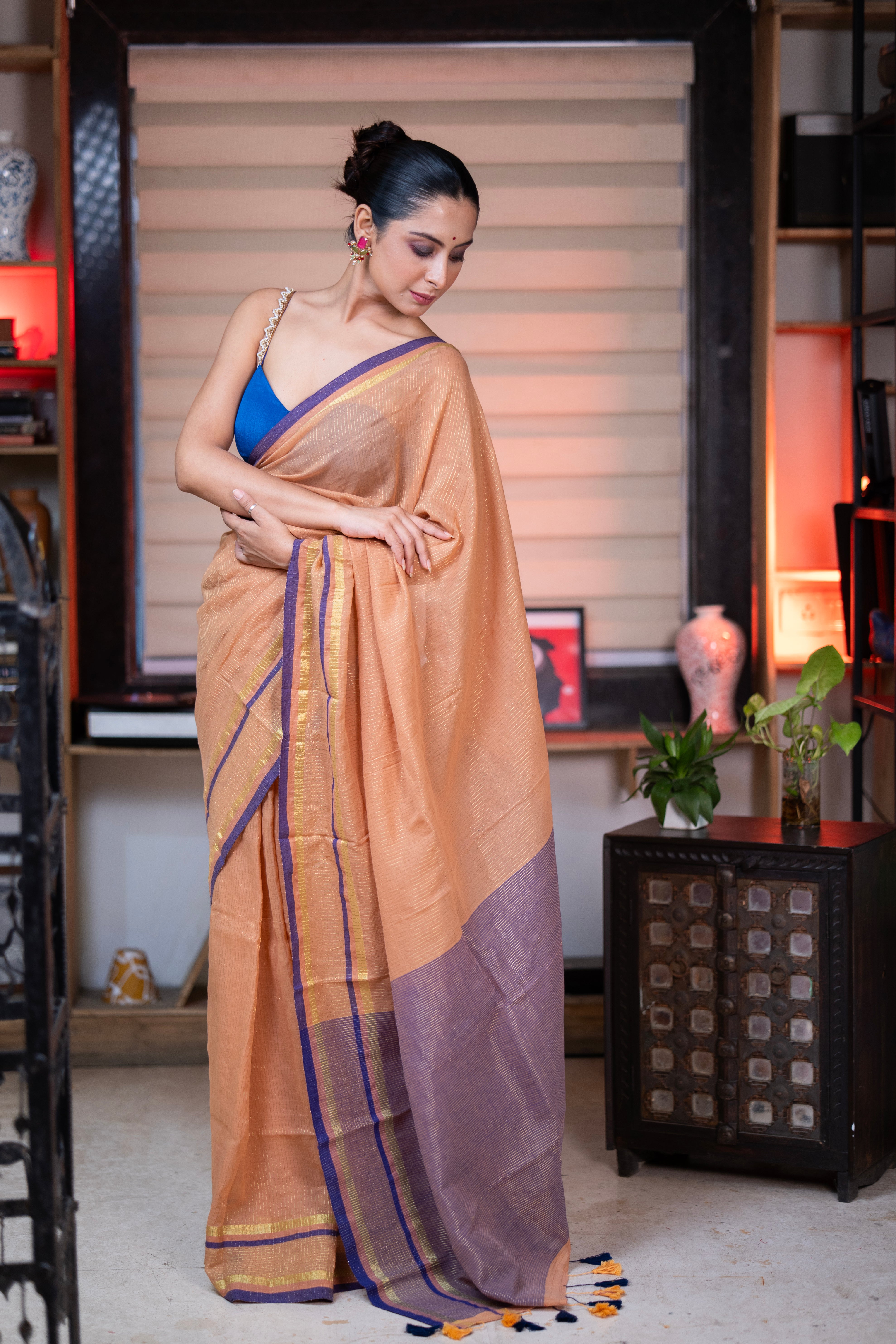 Hemlata Golden Check Mulmul Cotton Saree- Camel Golden