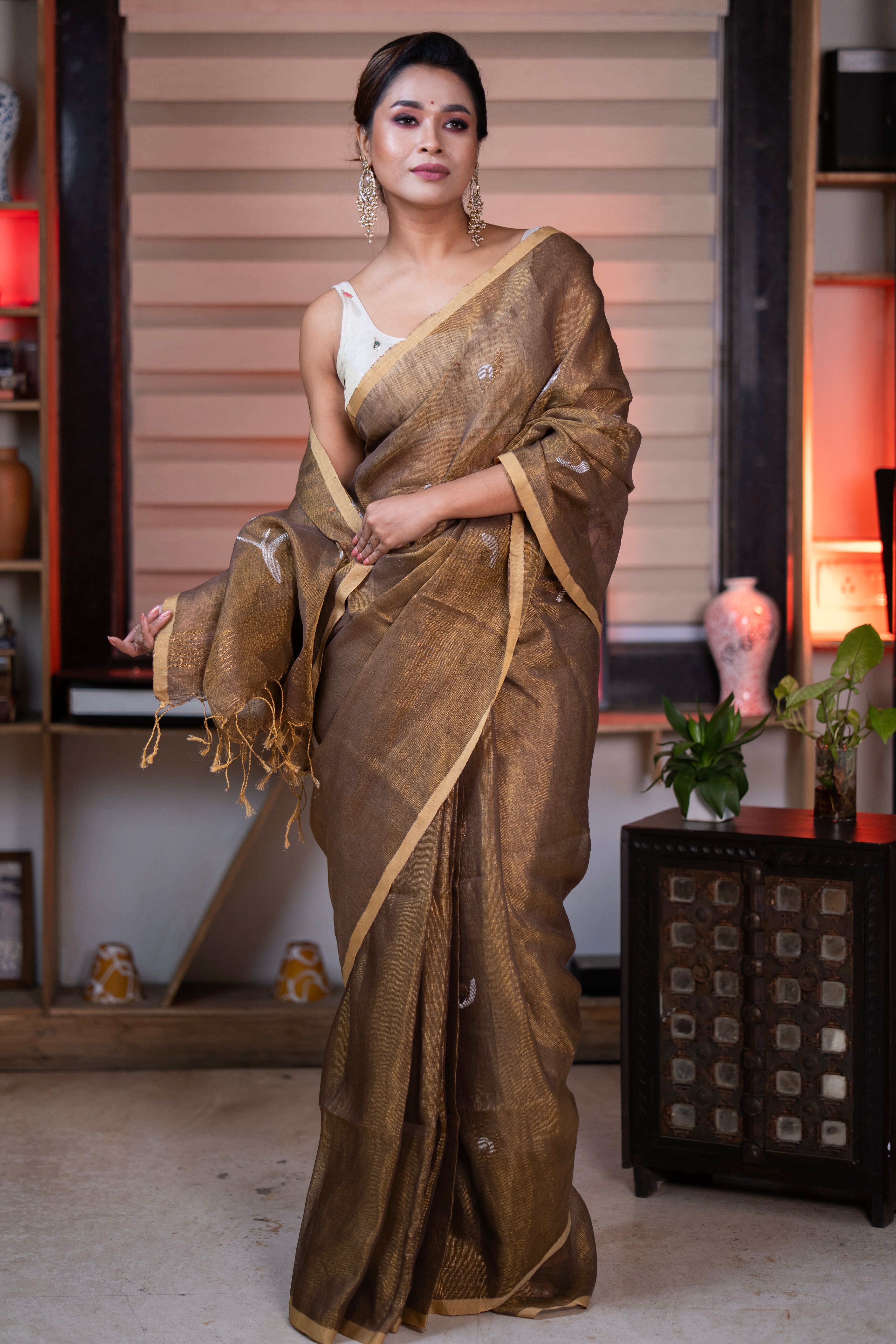Copper Pure Tissue Linen Handwoven Tulip Saree