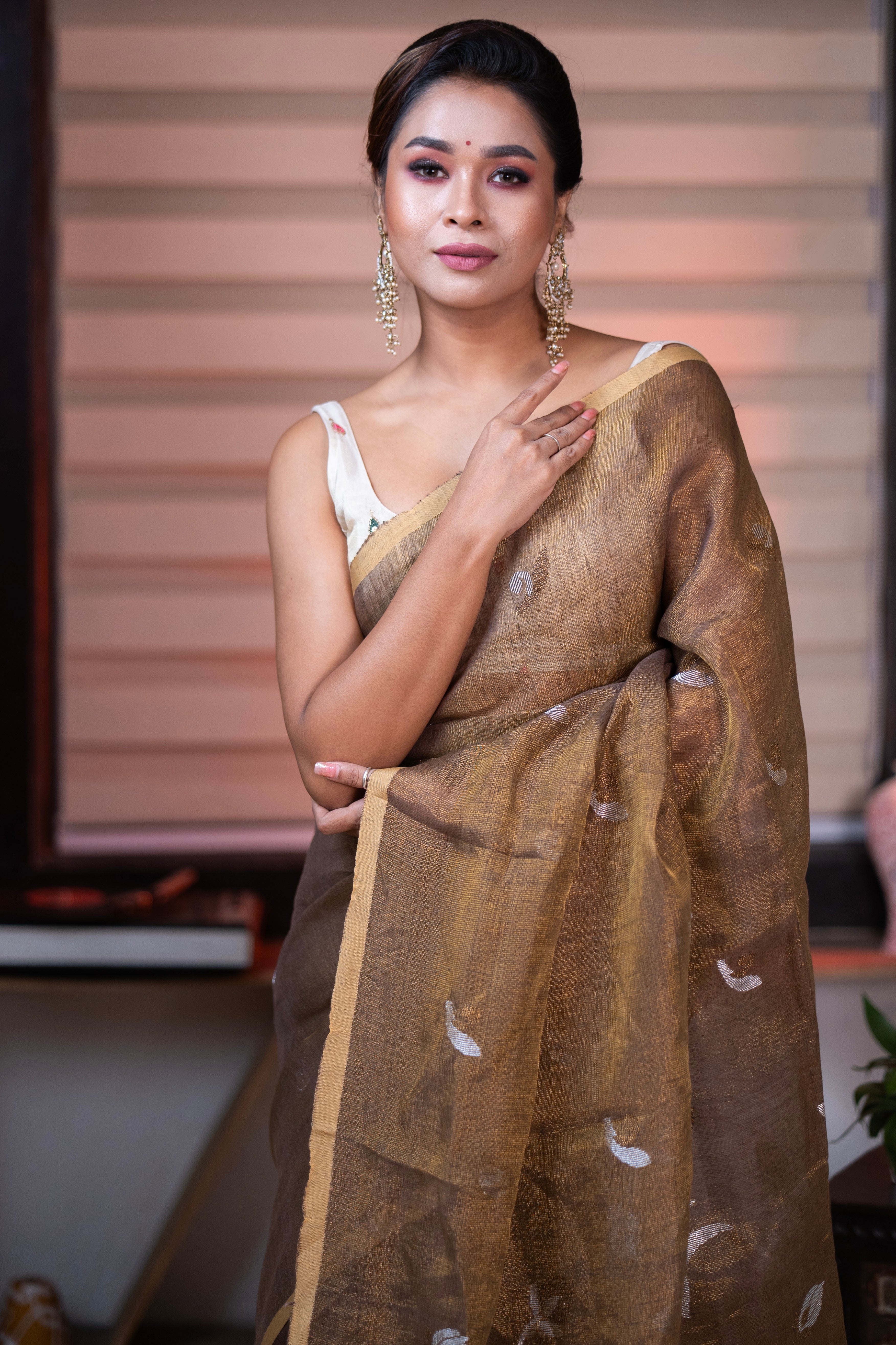 Copper Pure Tissue Linen Handwoven Tulip Saree