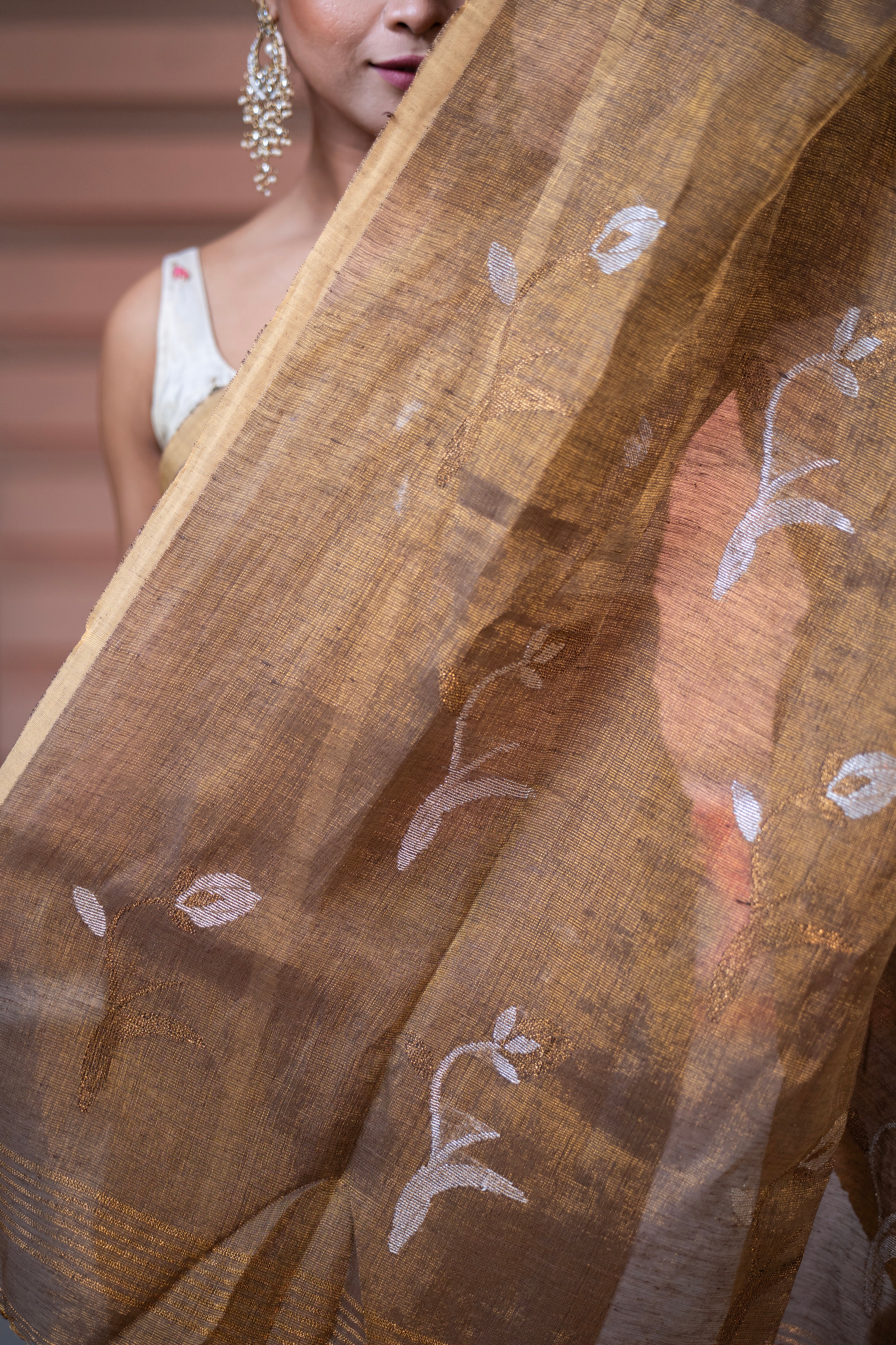 Copper Pure Tissue Linen Handwoven Tulip Saree