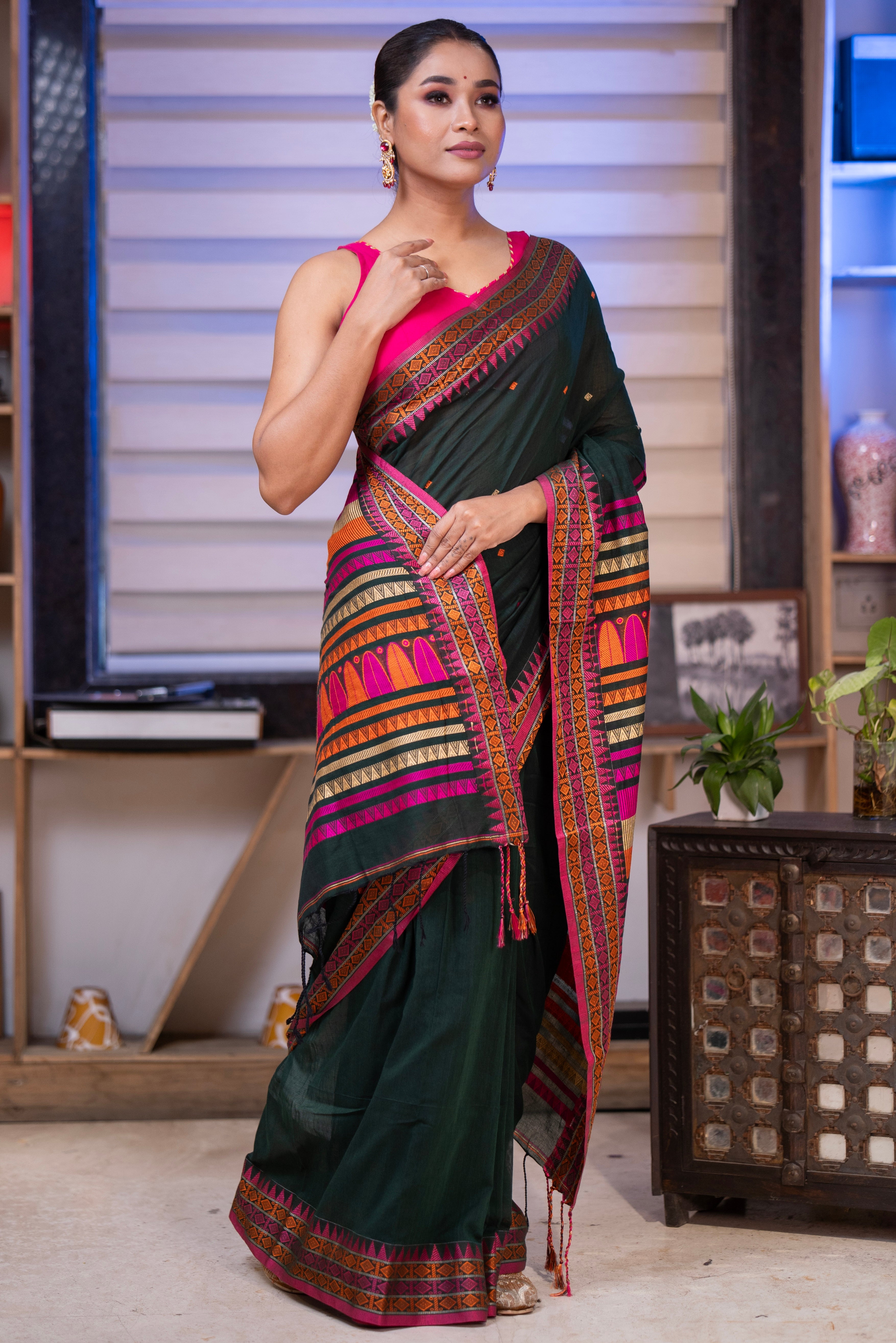 Pure Masrise Cotton Handwoven Saree-Deep Green