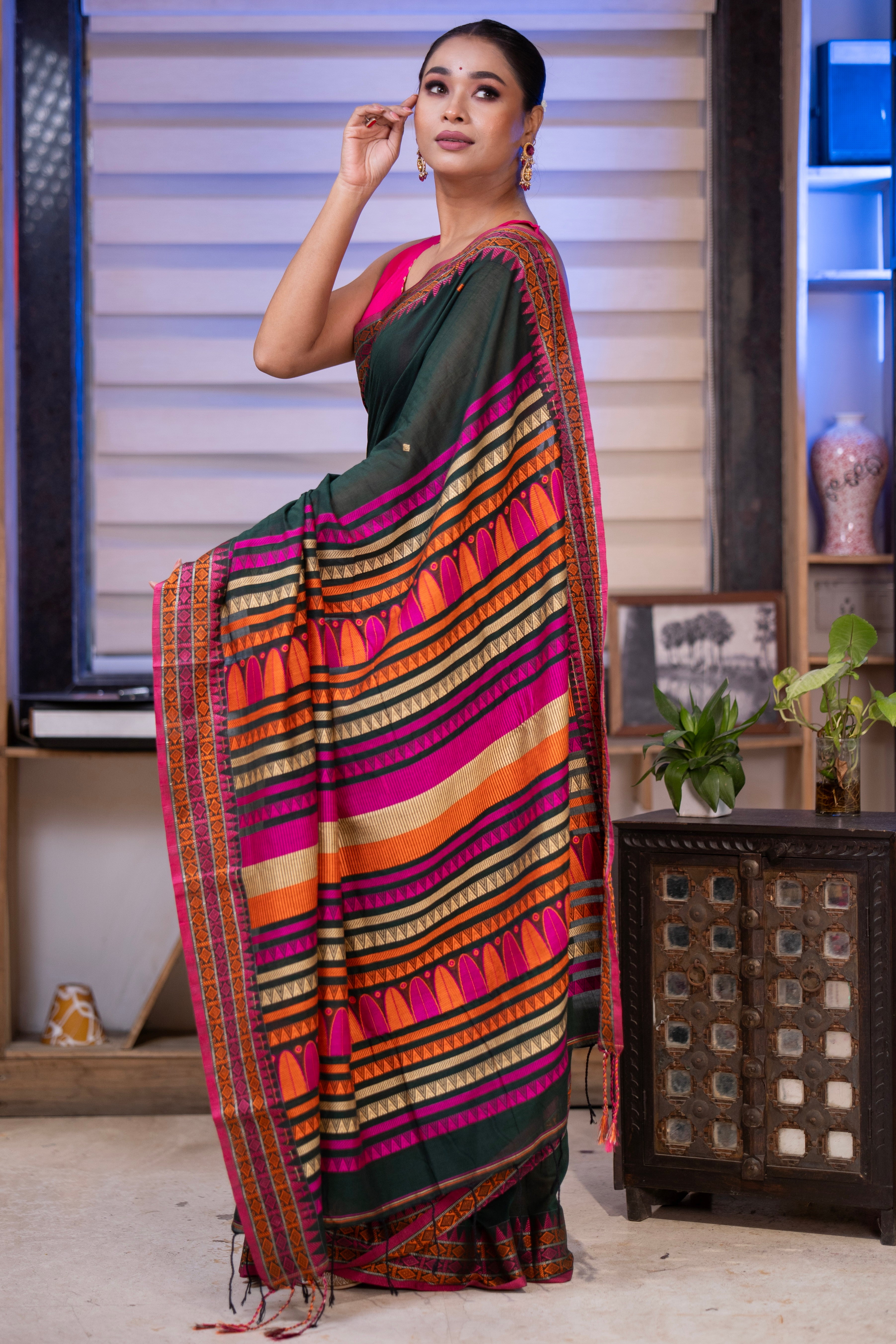 Pure Masrise Cotton Handwoven Saree-Deep Green