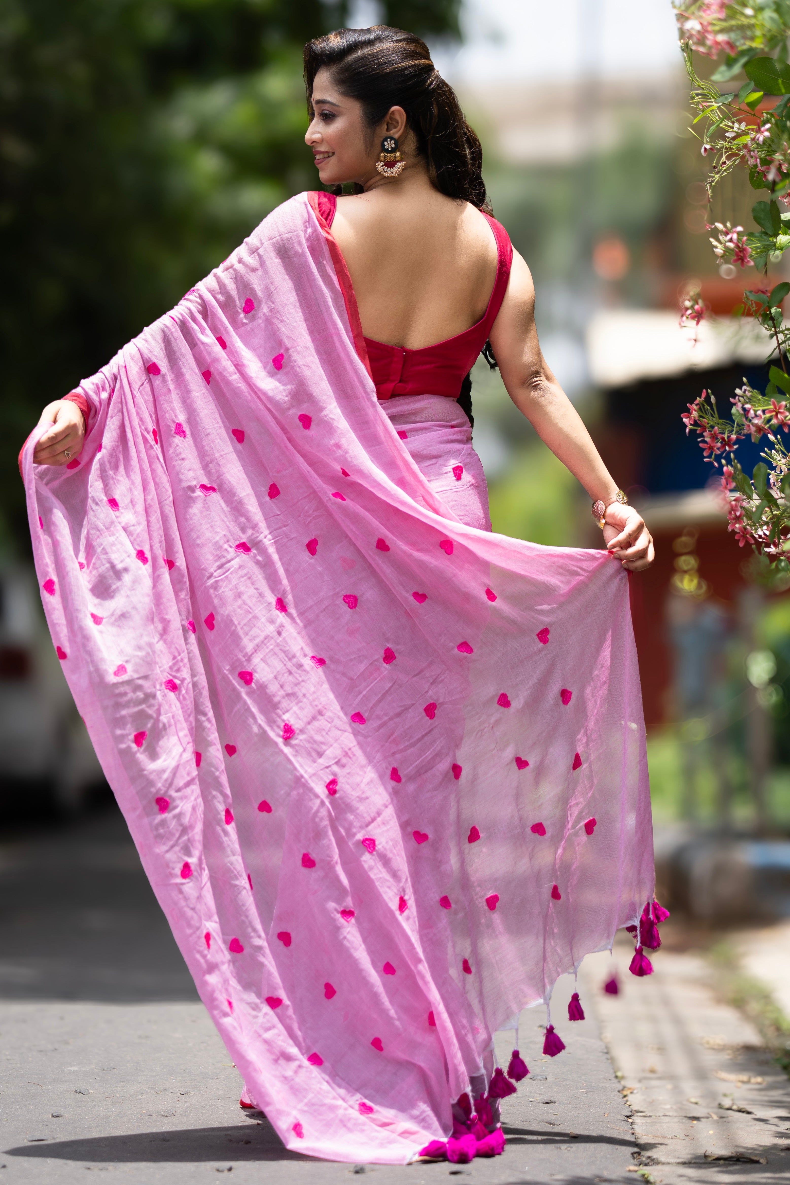 Pink Love embroidery Pure Mulmul Cotton Saree blouse piece