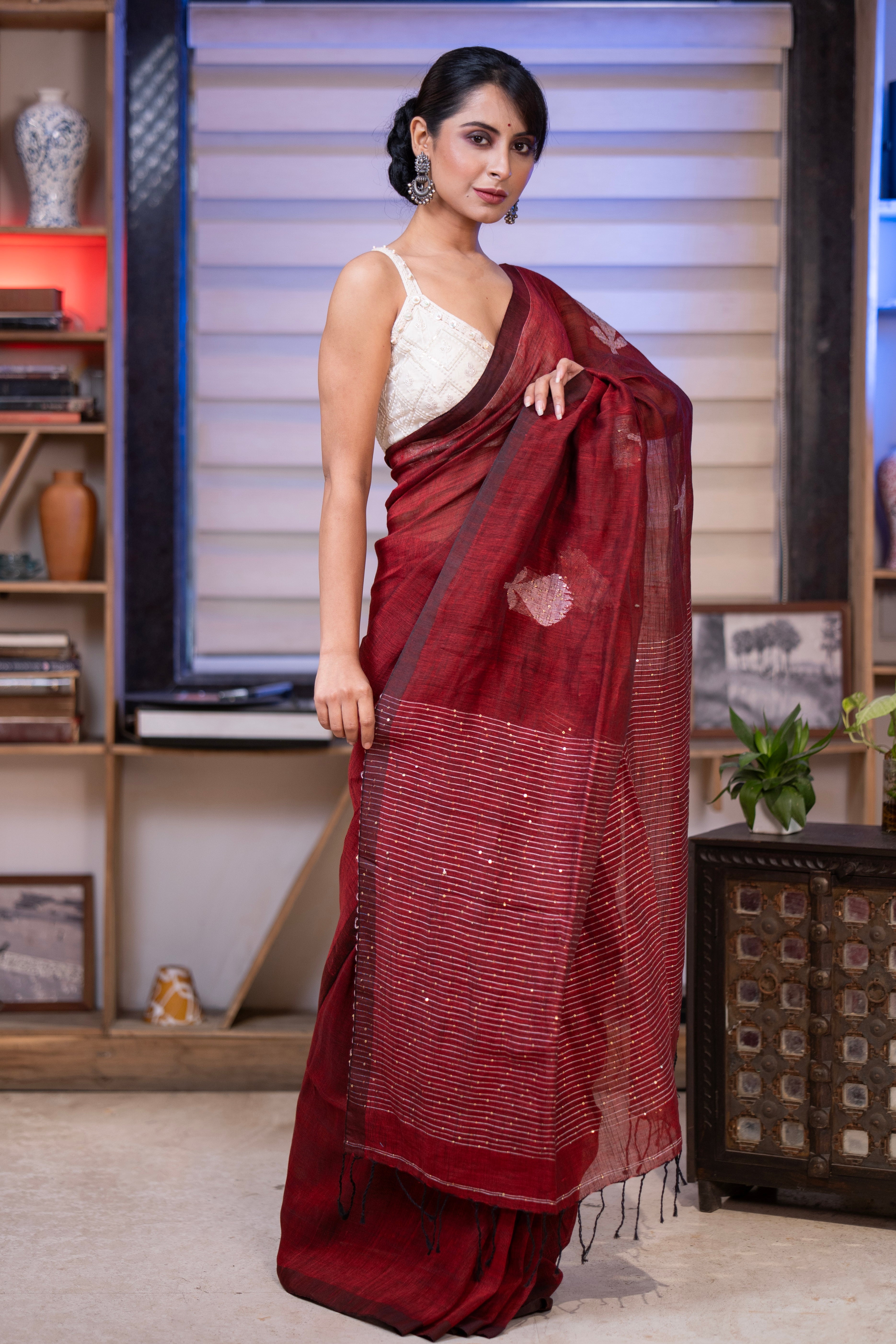 Maroon sequence work rose motif Handwoven Linen Saree with blouse piece