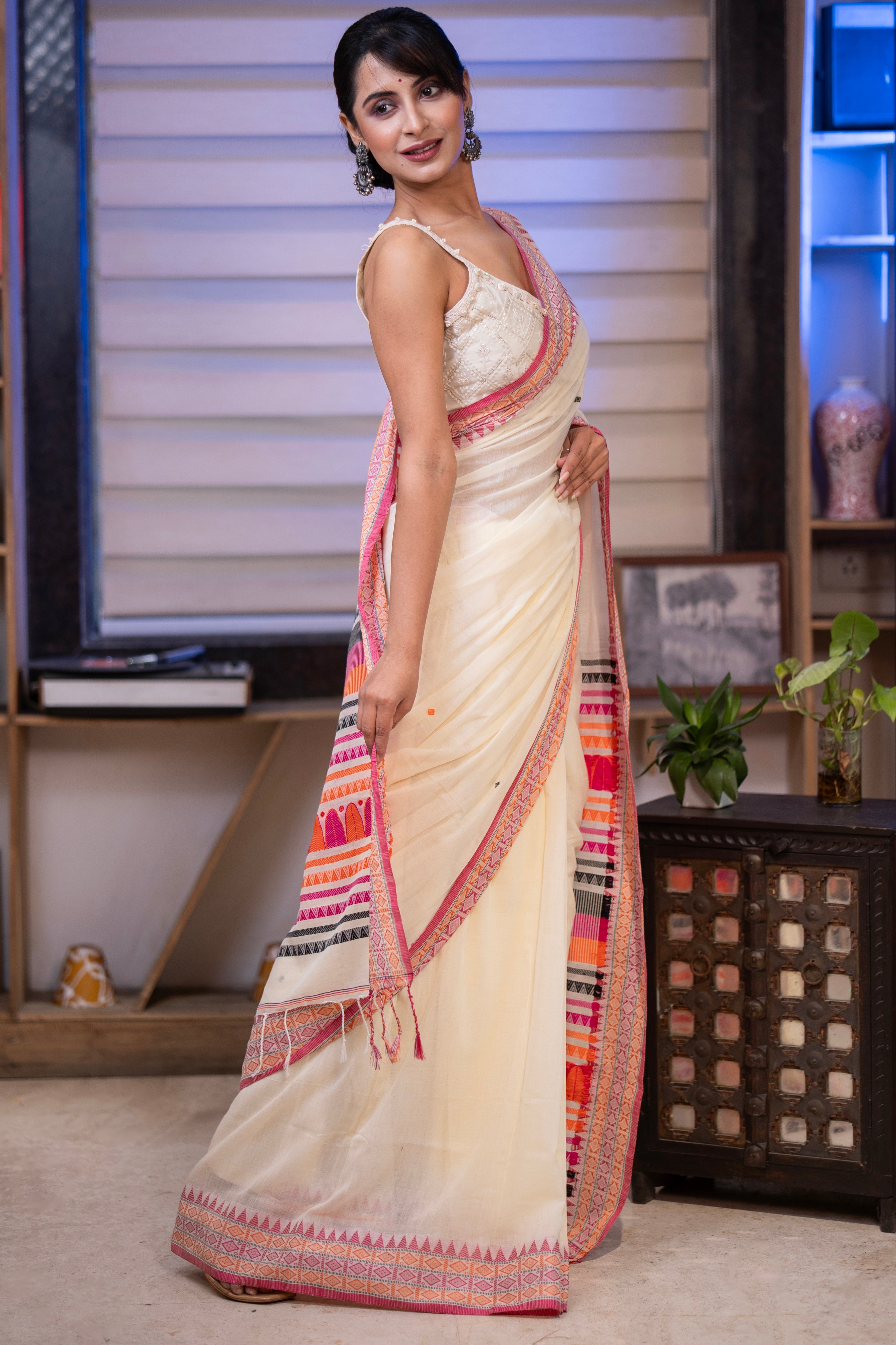 Pure Masrise Cotton Handwoven Saree-Cream
