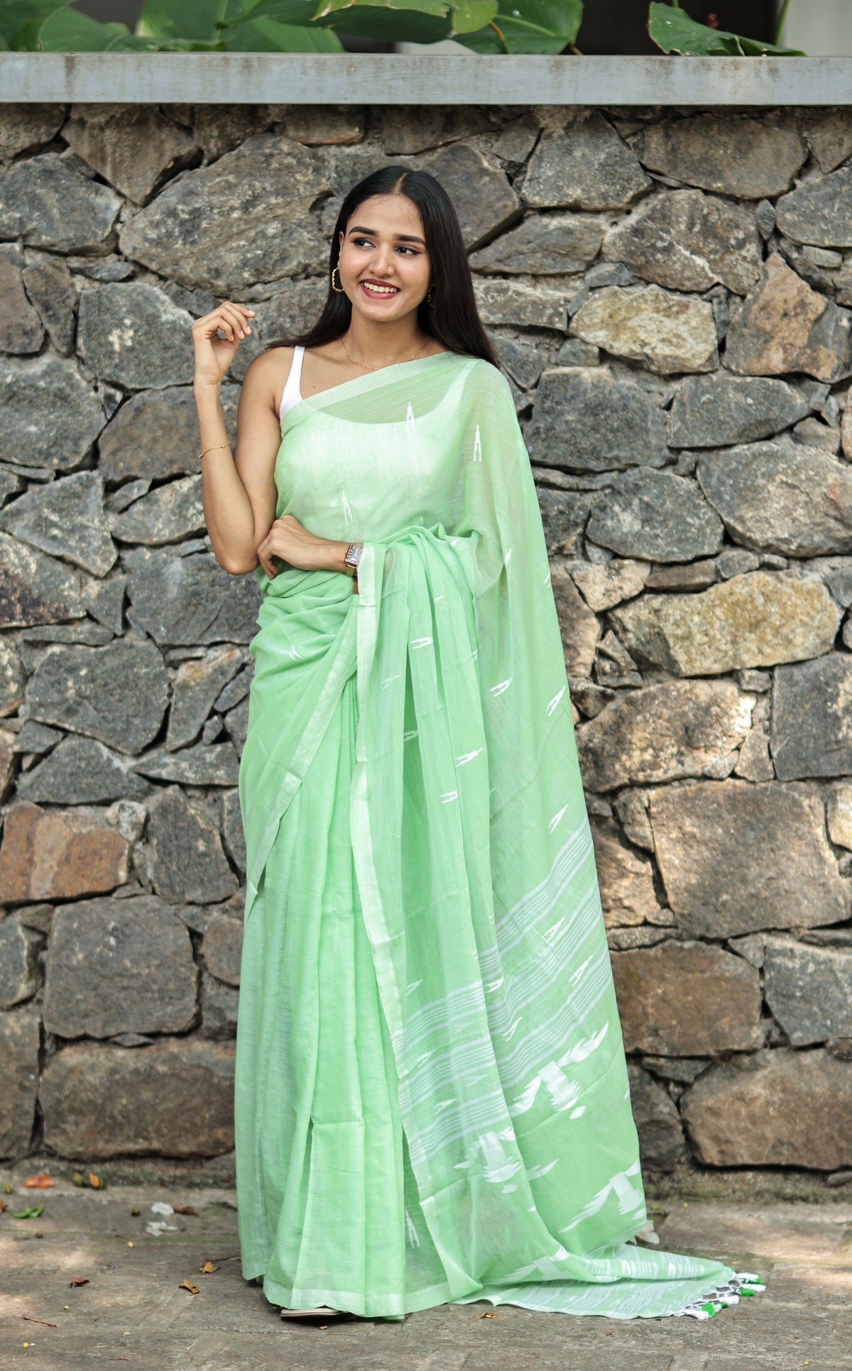 Vanya LIGHT GREEN PURE MUL MUL COTTON HAND WEAVING SAREE