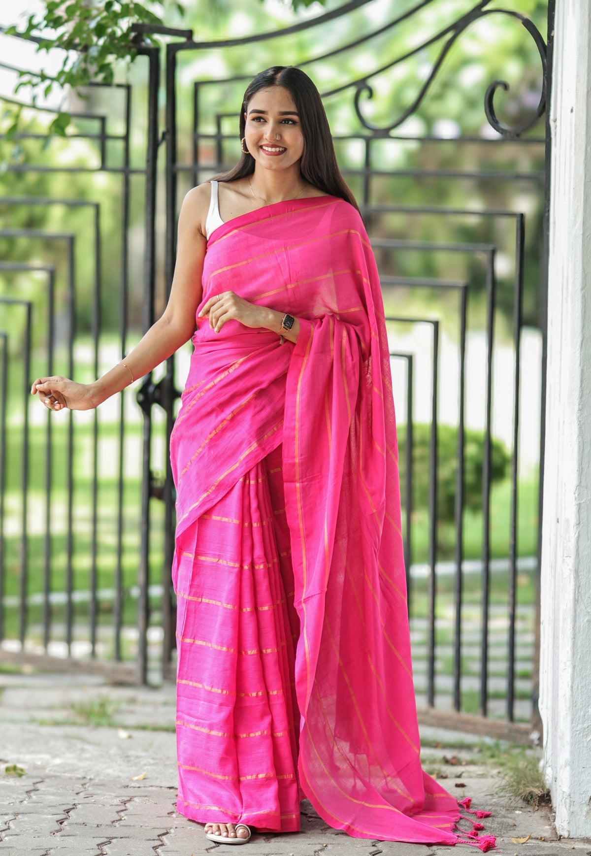 Rani golden stripes soft cotton saree with blouse piece