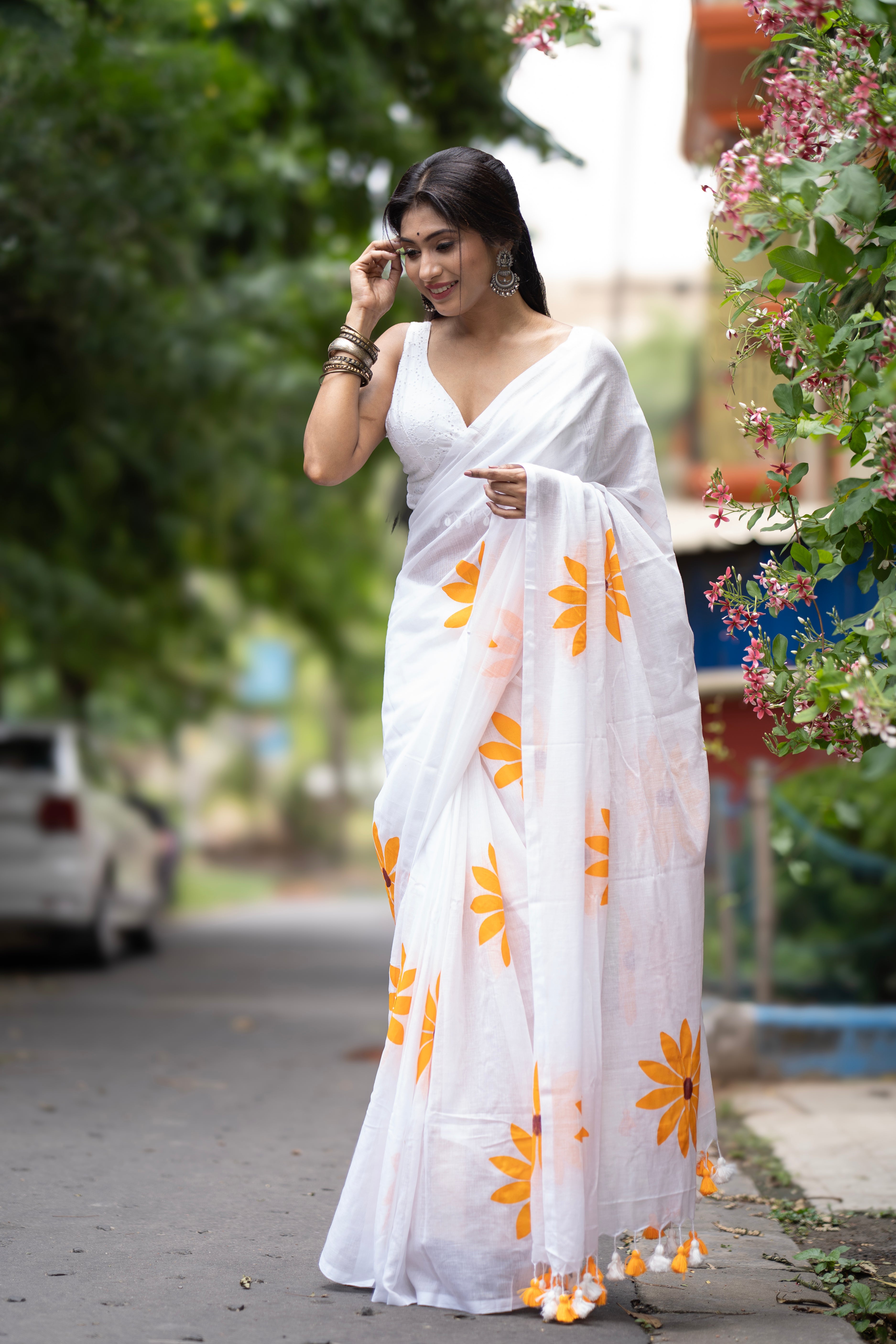 White Hand Printed sunflowers mulmul cotton saree