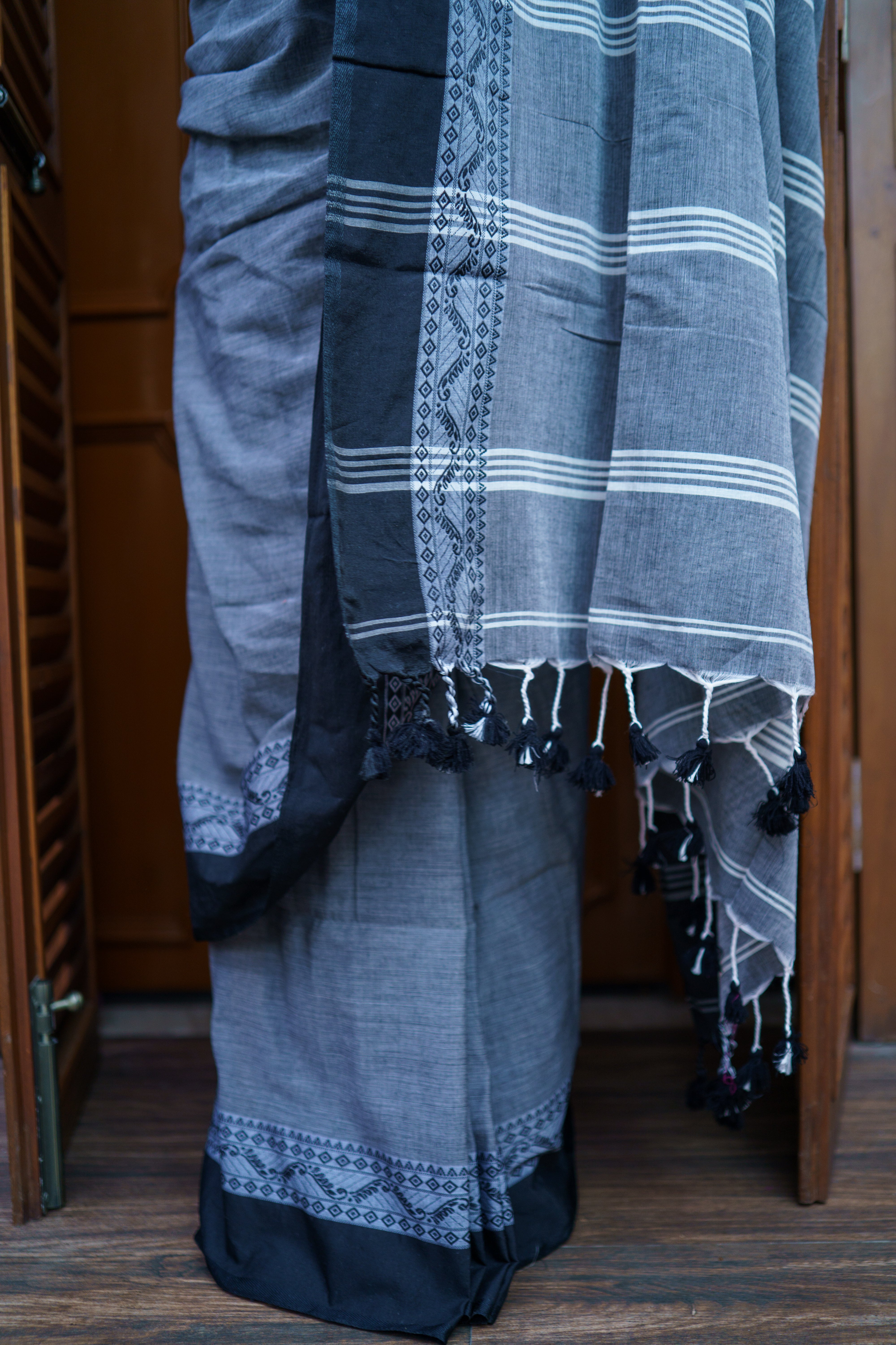 Grey & Black Mul Mul Cotton Saree