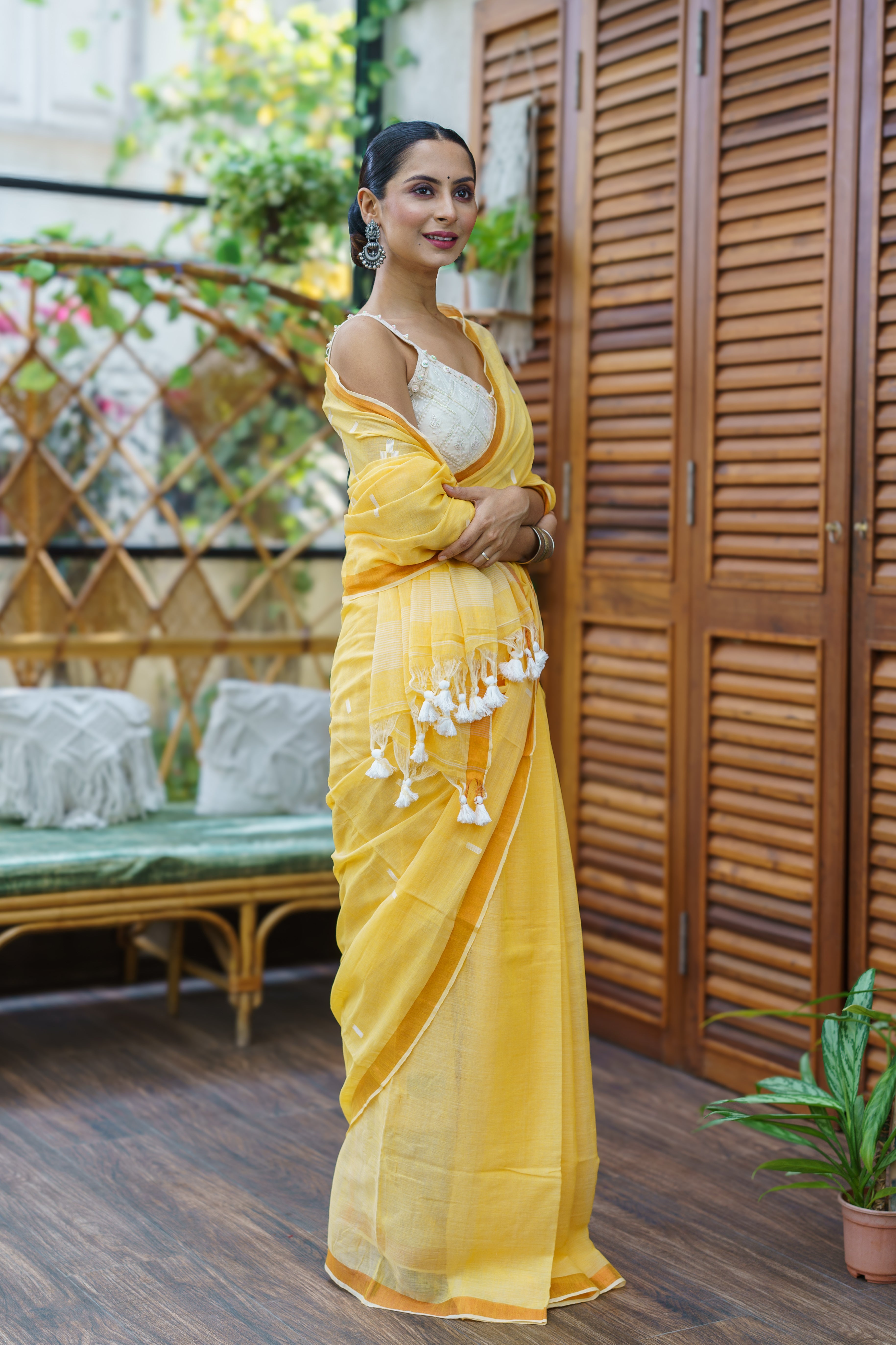 Hand Weaving Mulmul Cotton Saree- Yellow