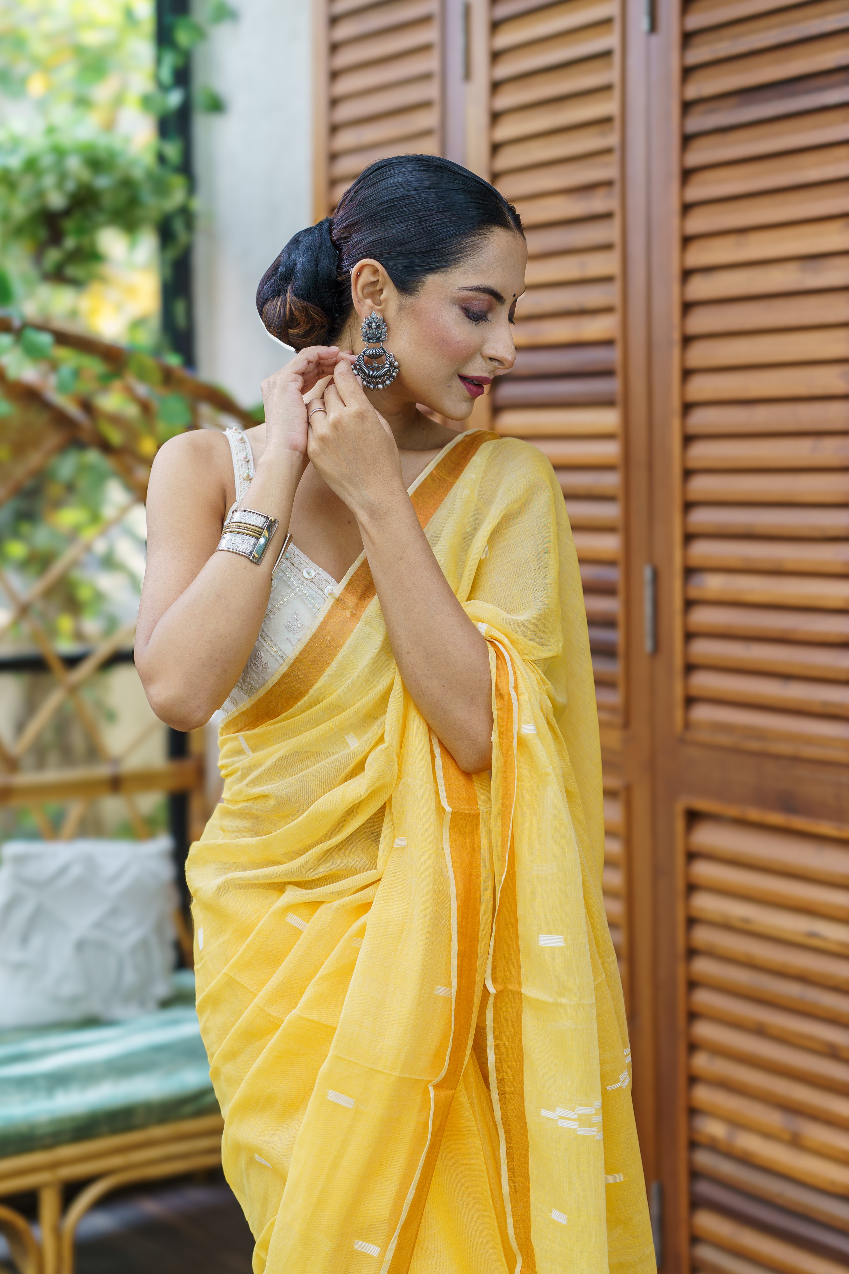 Hand Weaving Mulmul Cotton Saree- Yellow