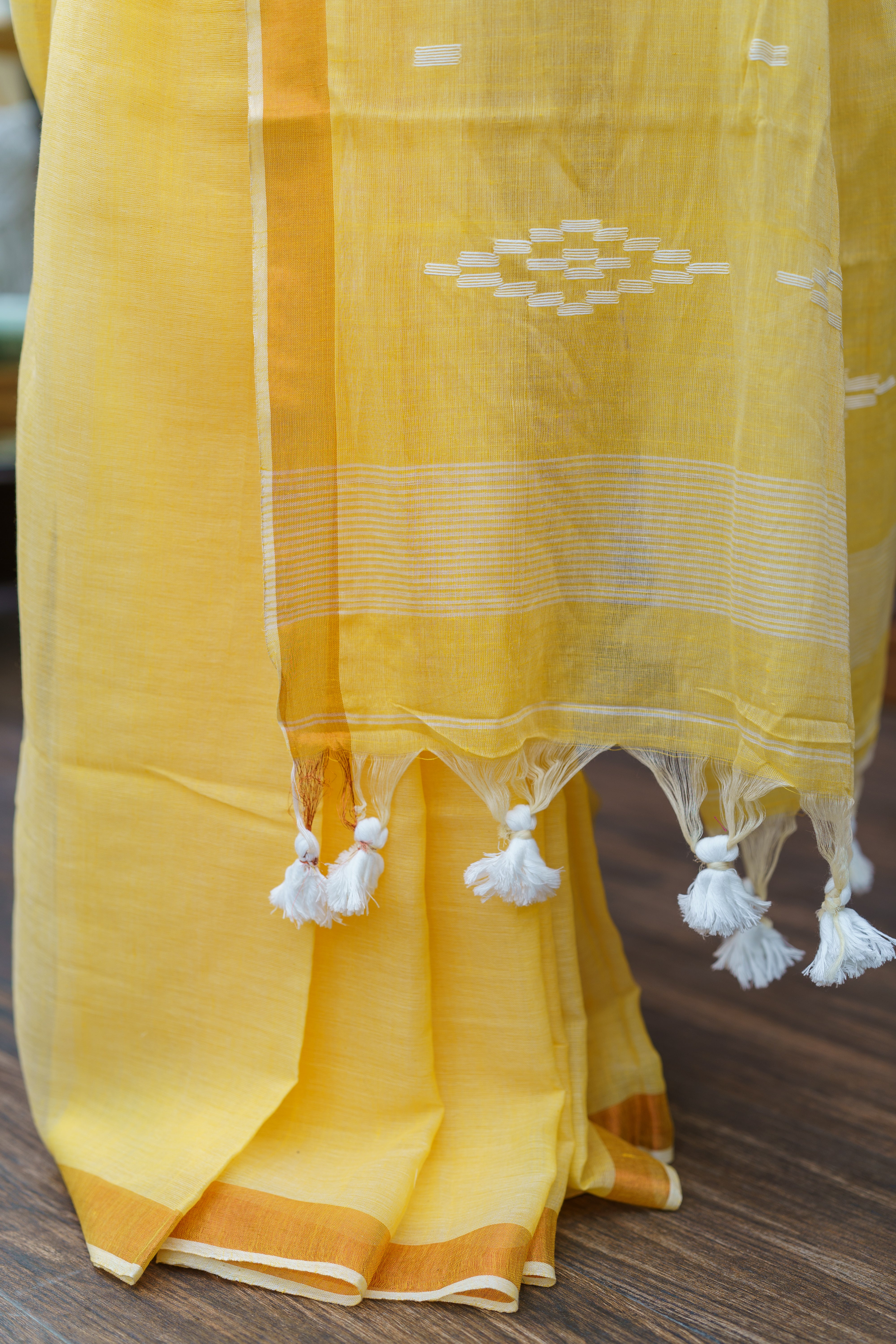 Hand Weaving Mulmul Cotton Saree- Yellow
