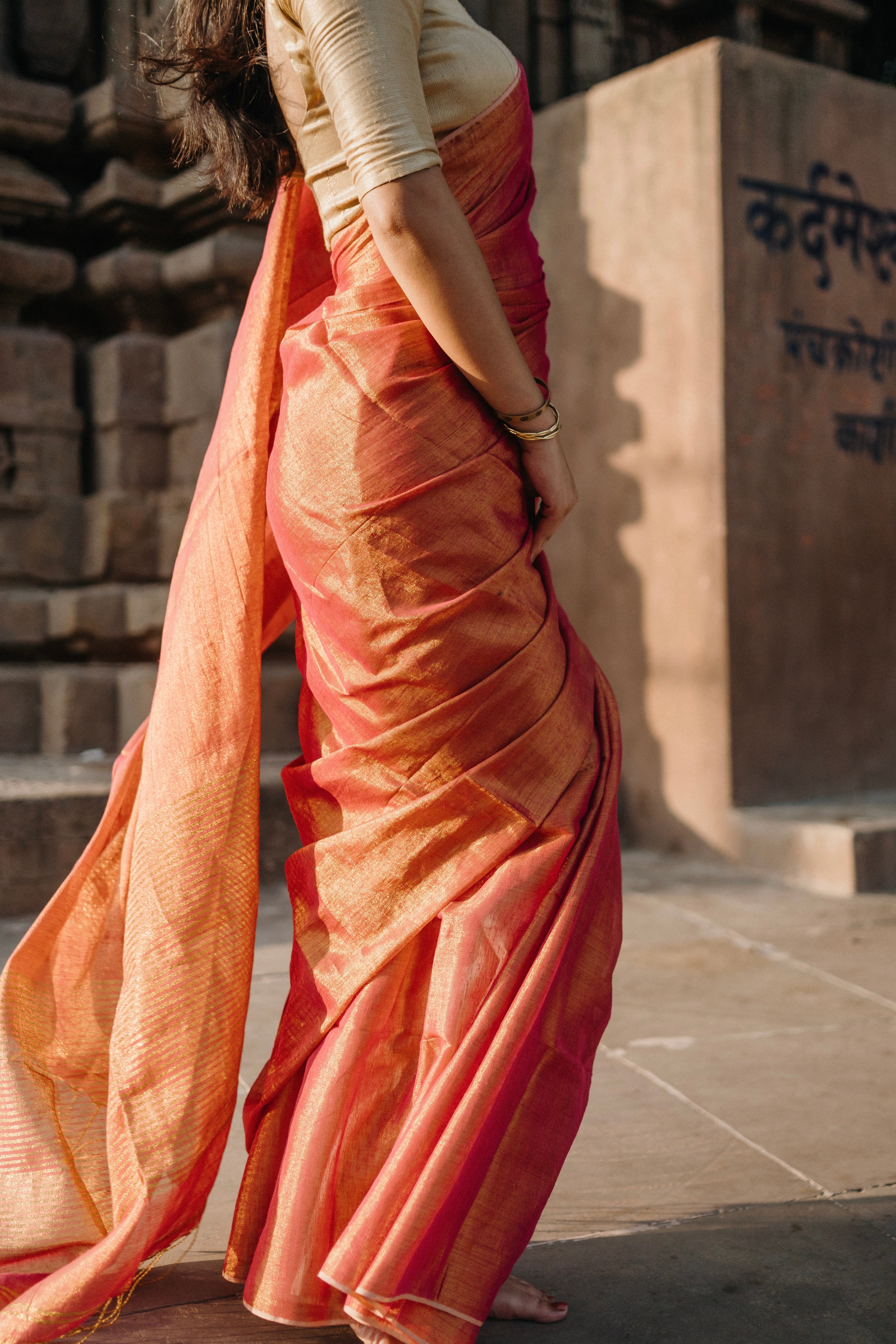 Dual Tone Tissue Linen Saree- Roseberry