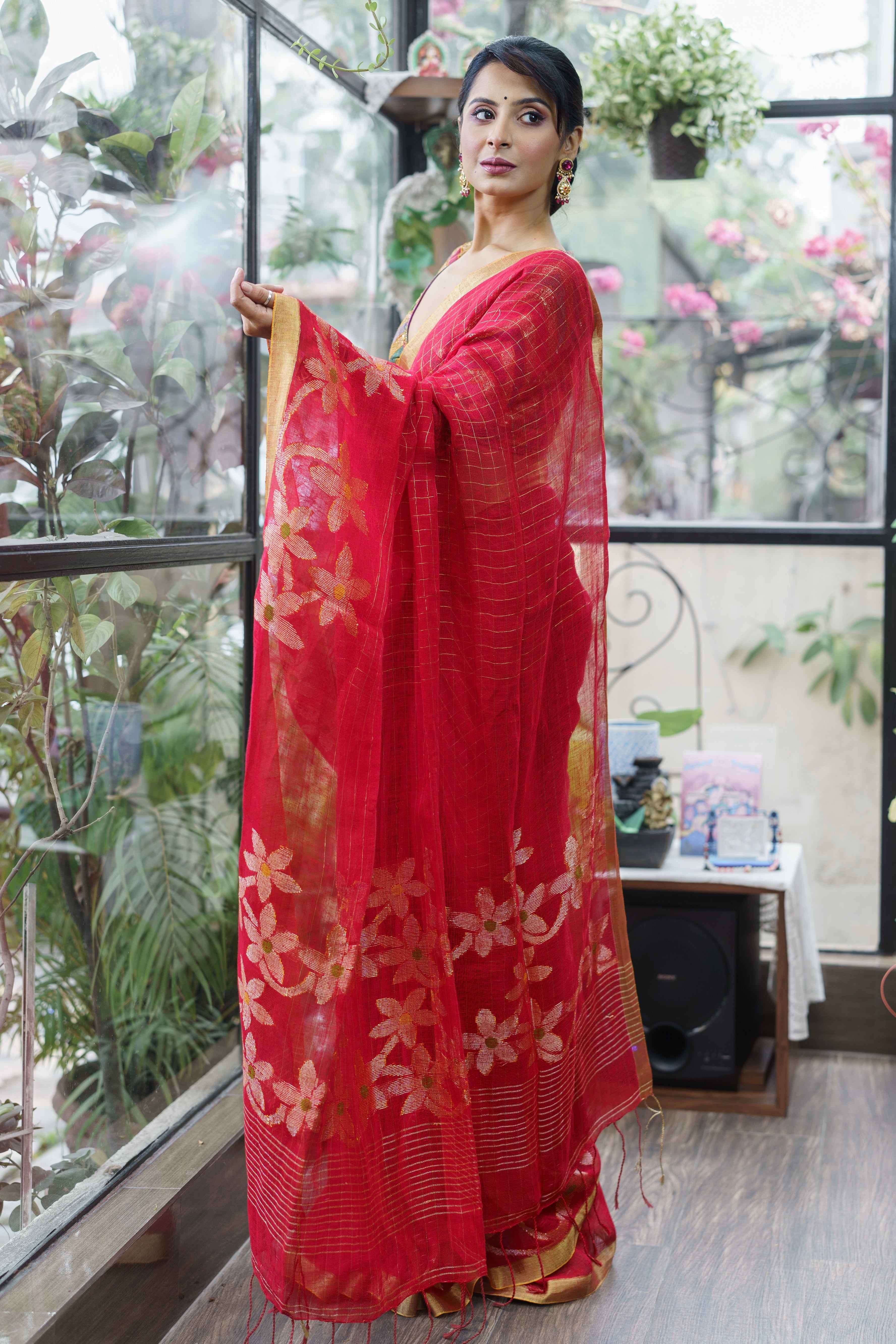 Red floral golden zari check Linen Saree with blouse piece