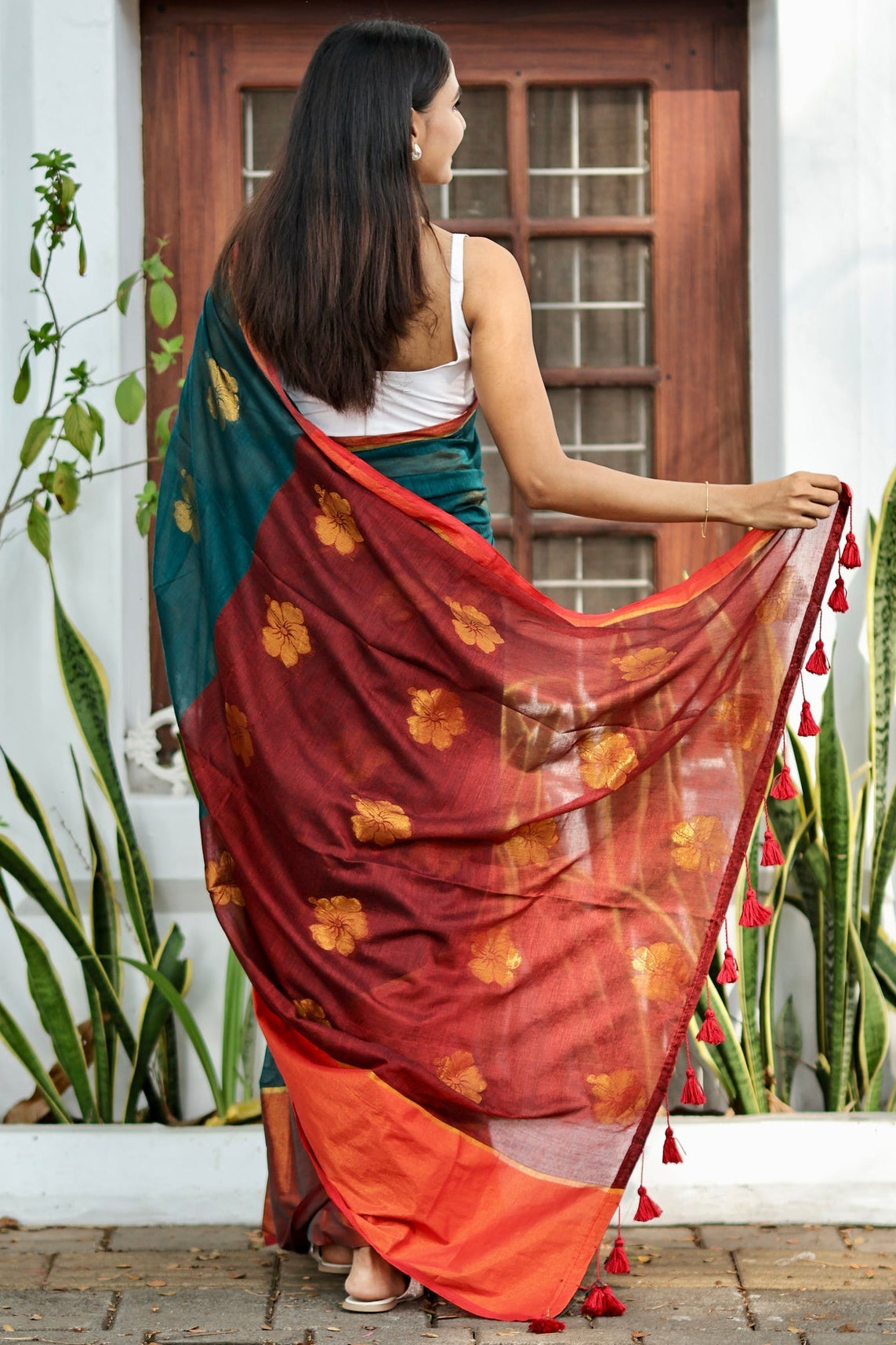 Teal Hibiscus Gold Zari Thread Mulmul Cotton Saree with Blouse Piece