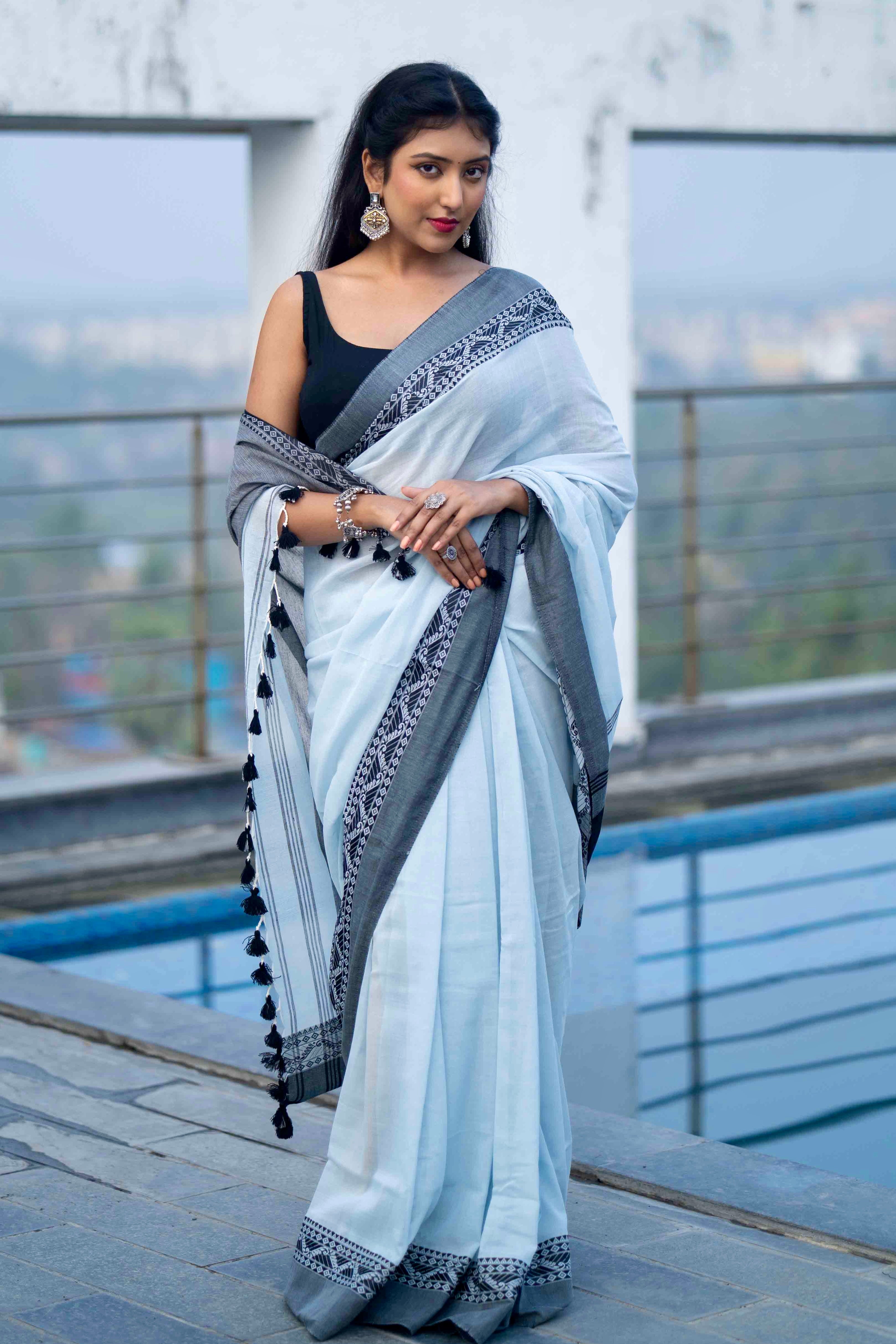Light blue Mul Mul Cotton Saree with blouse piece