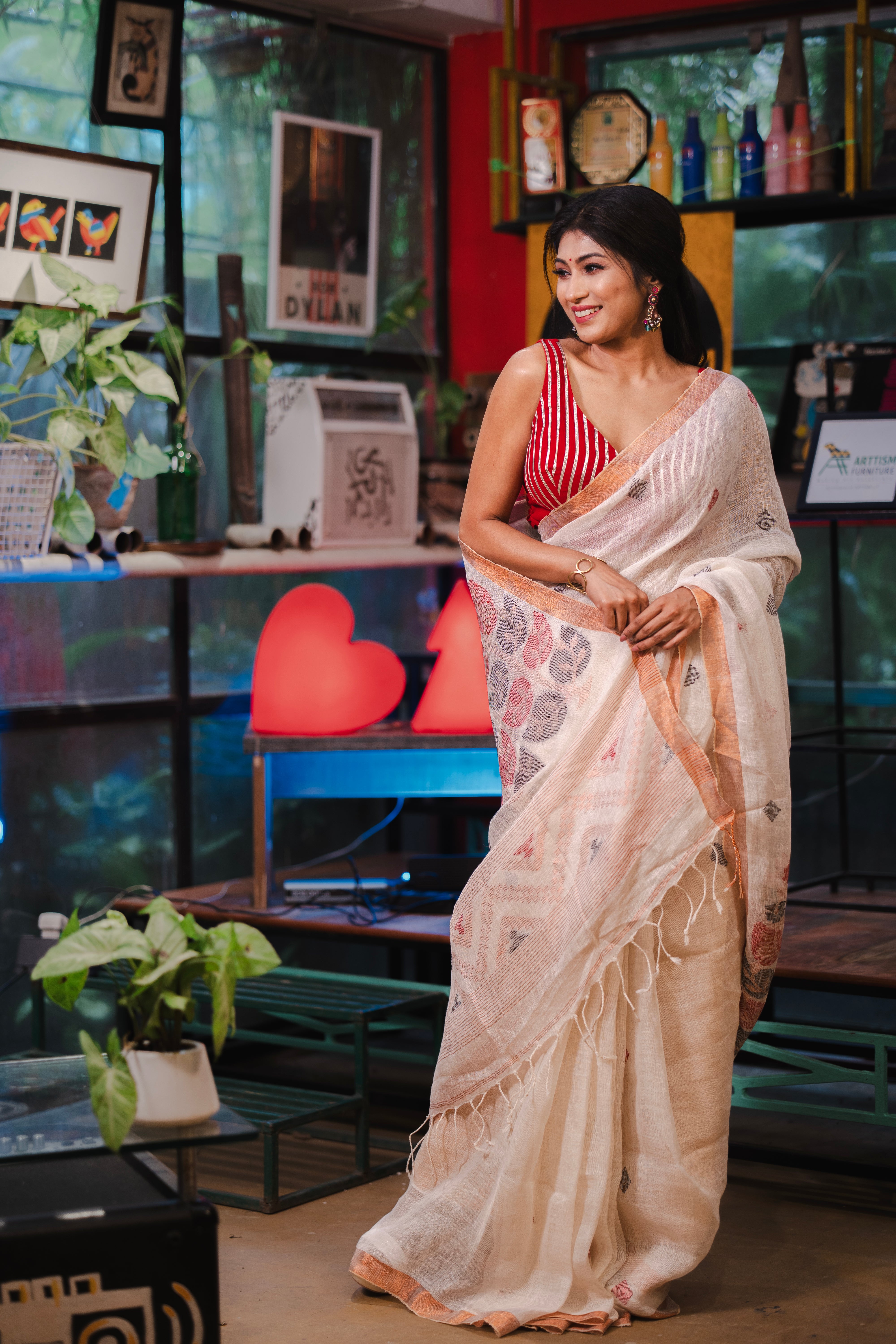 White floral pure linen handwoven saree