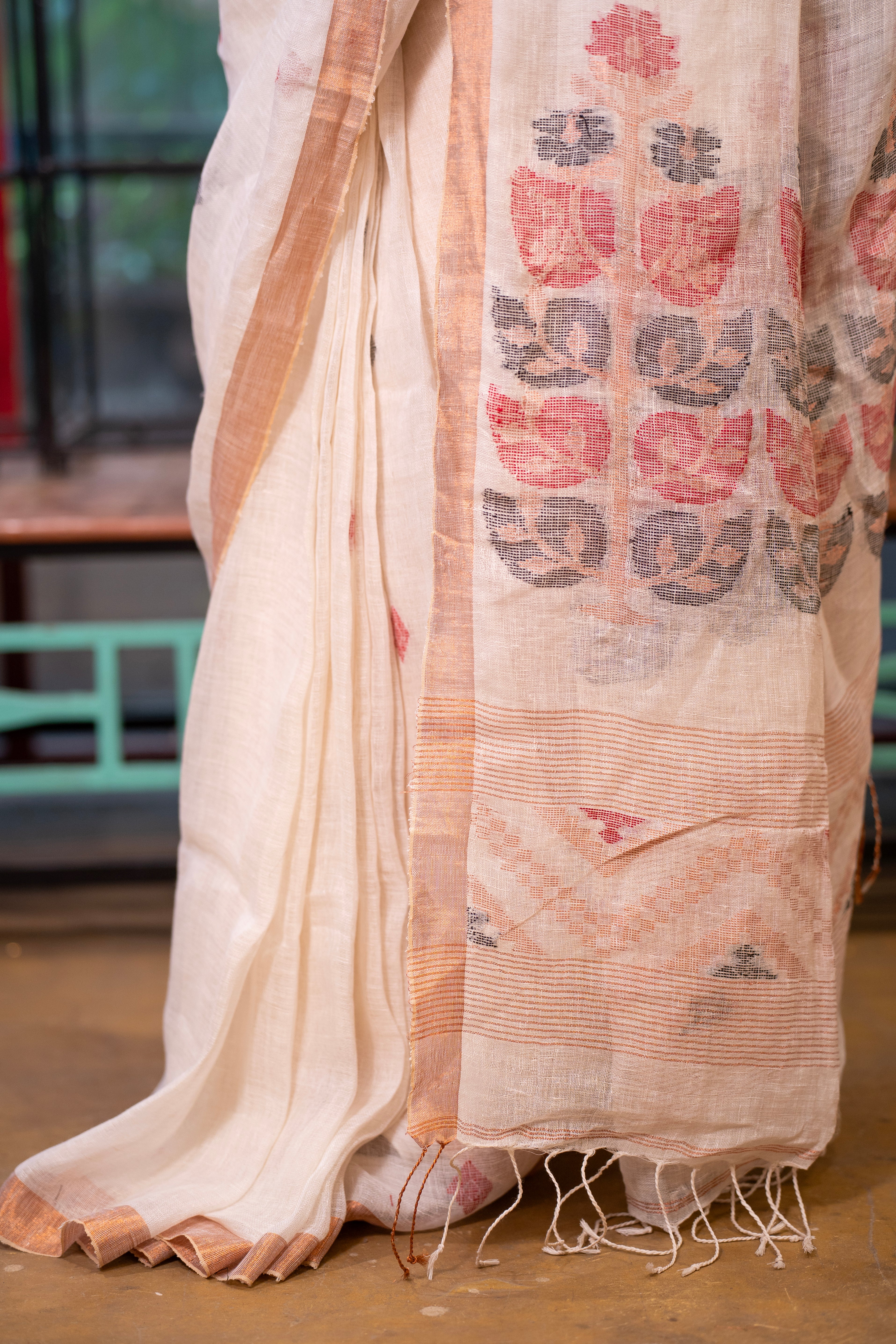 White floral pure linen handwoven saree
