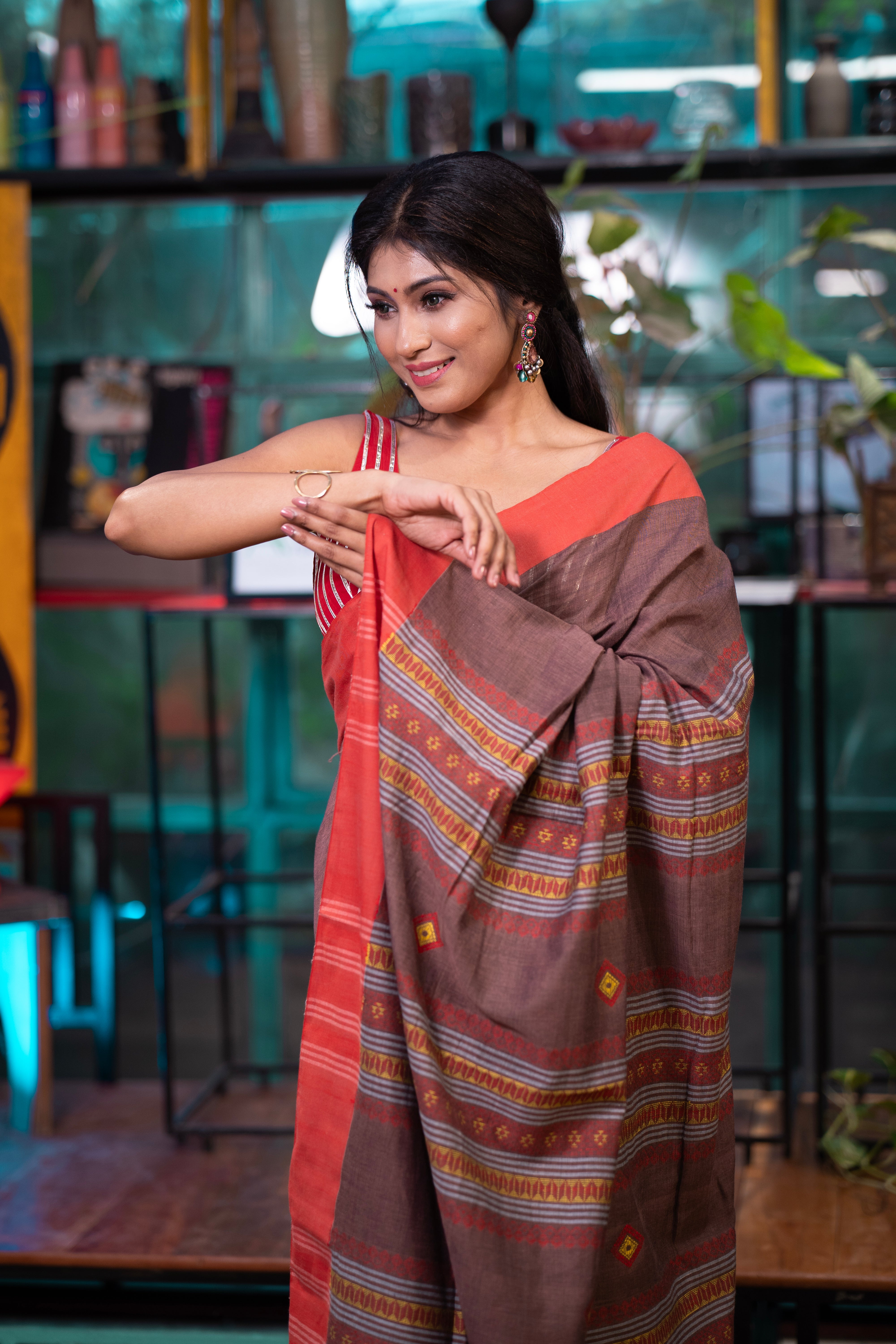 Premium Assam Khadi Cotton Handwoven Saree- Chocolate & Red