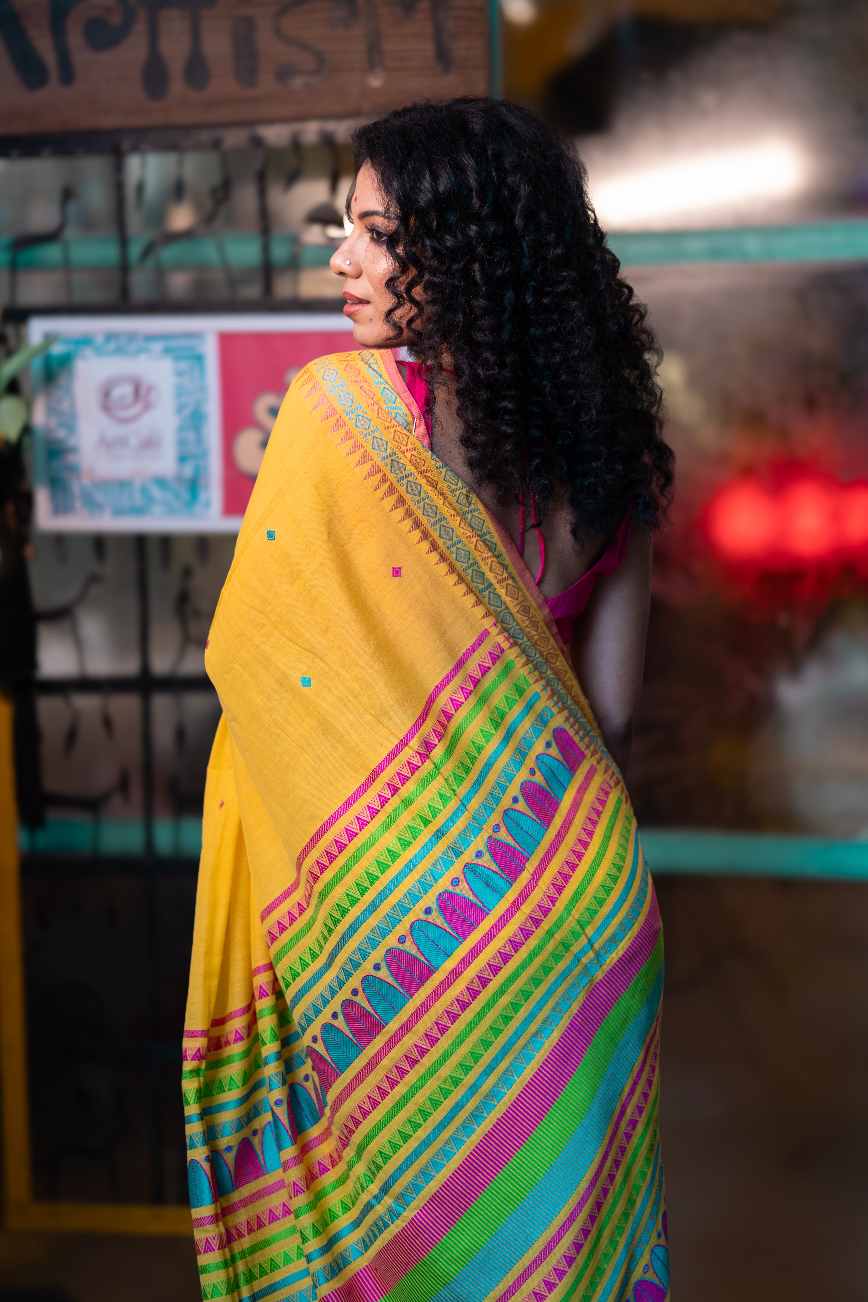 Yellow Pure Masrise Cotton Handwoven Saree with contrast blouse piece