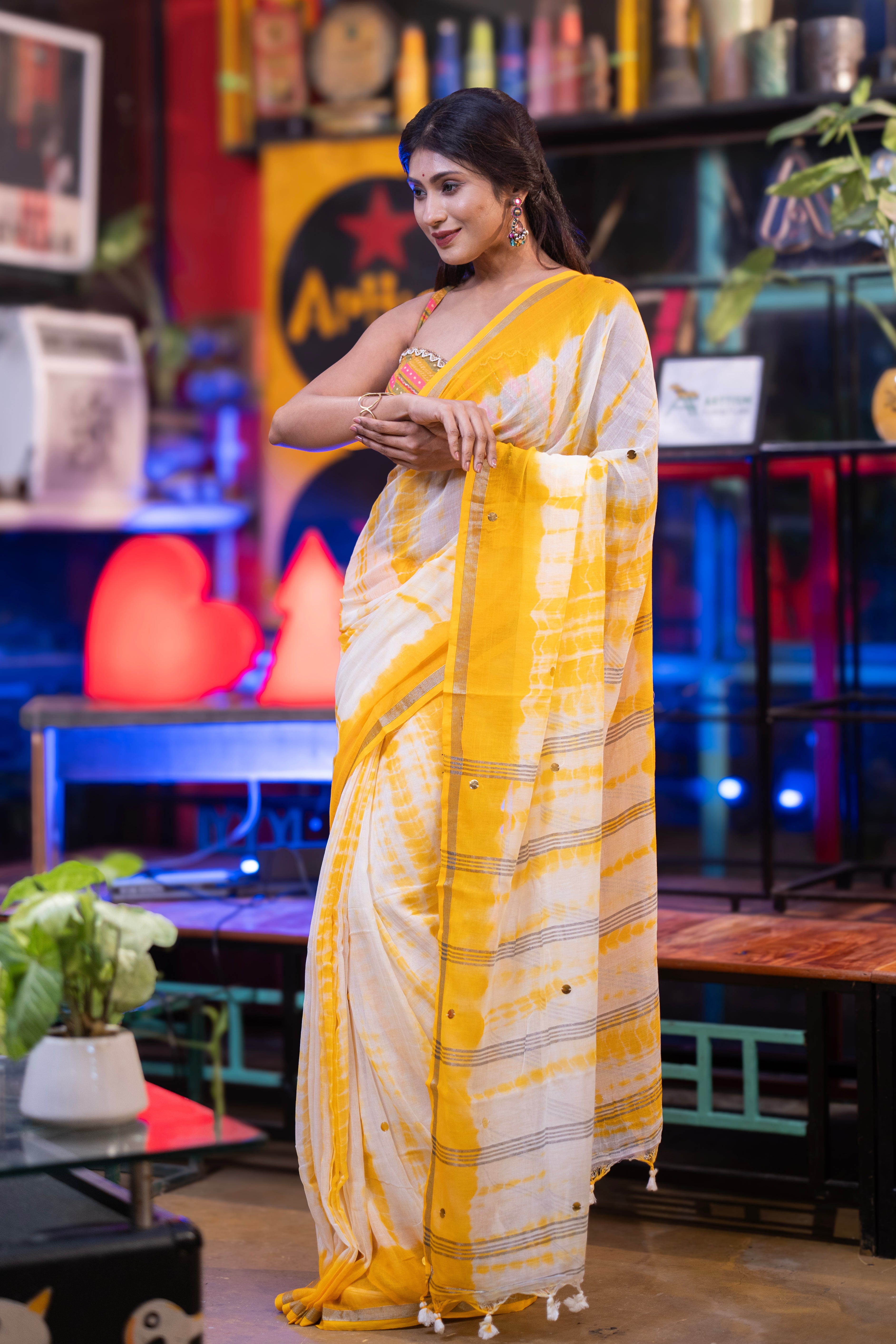 White & Yellow Shibori Gini Work Pure Mul Cotton Saree