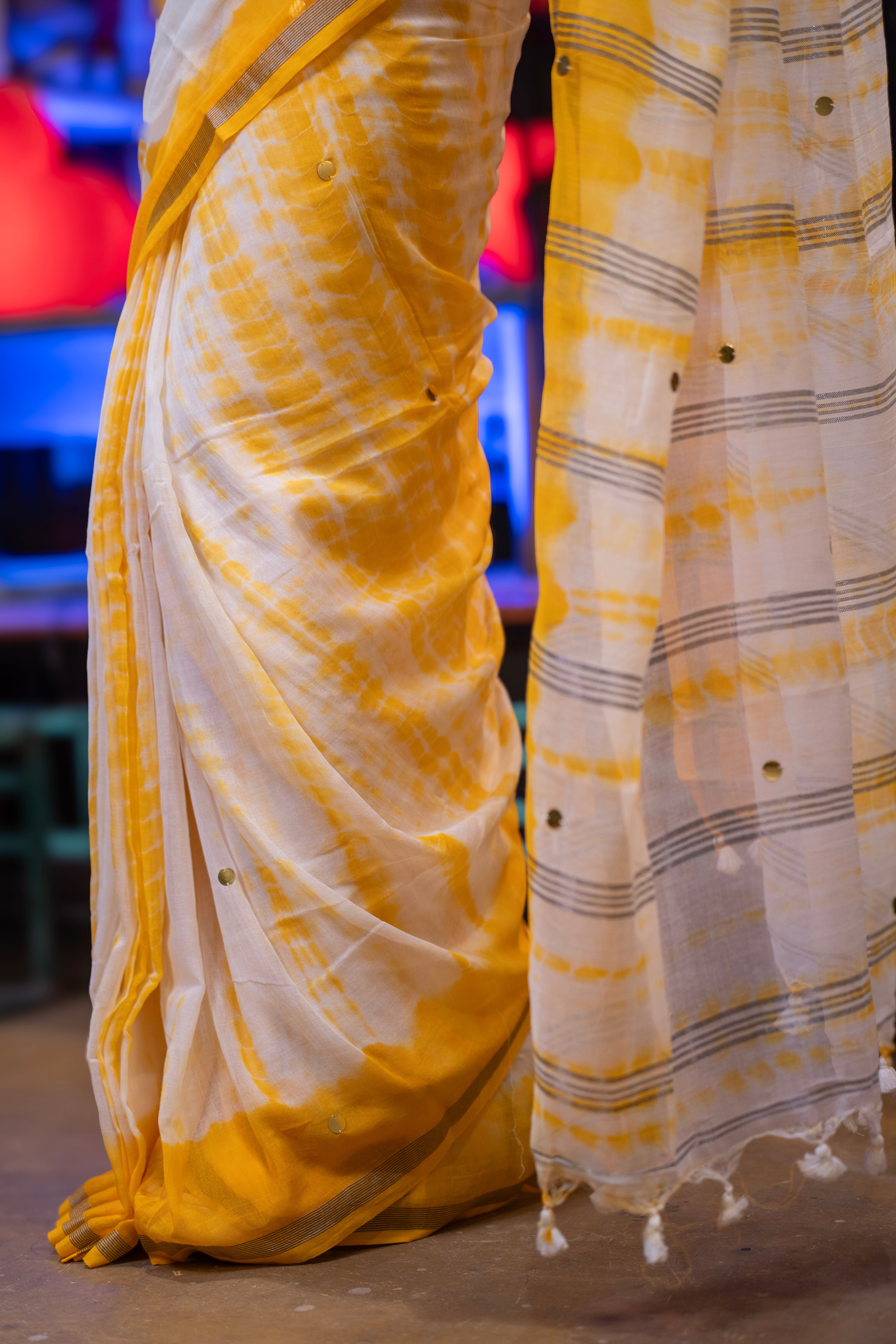 White & Yellow Shibori Gini Work Pure Mul Cotton Saree
