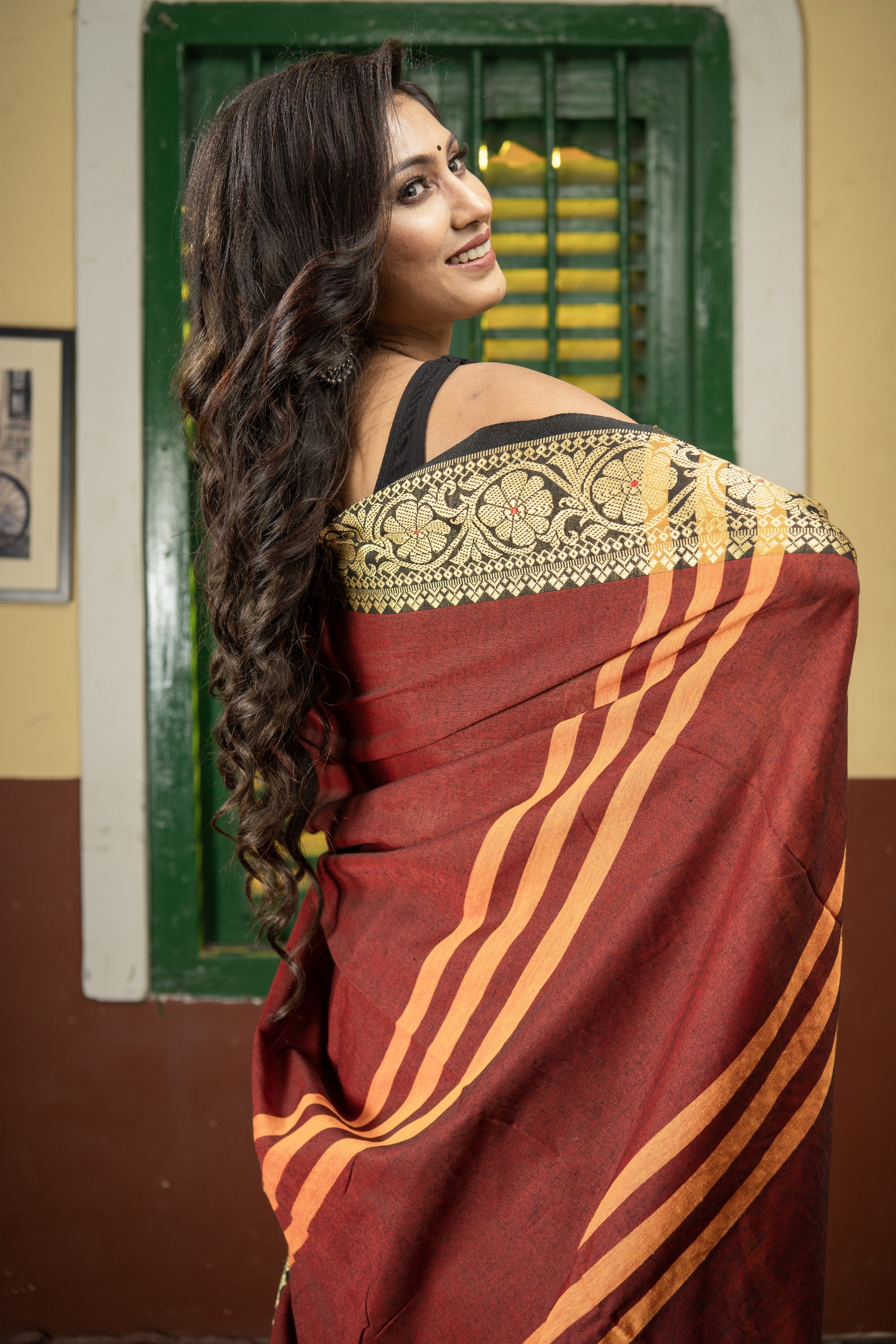 Maroon Handweaving Pure Cotton Saree with blouse piece