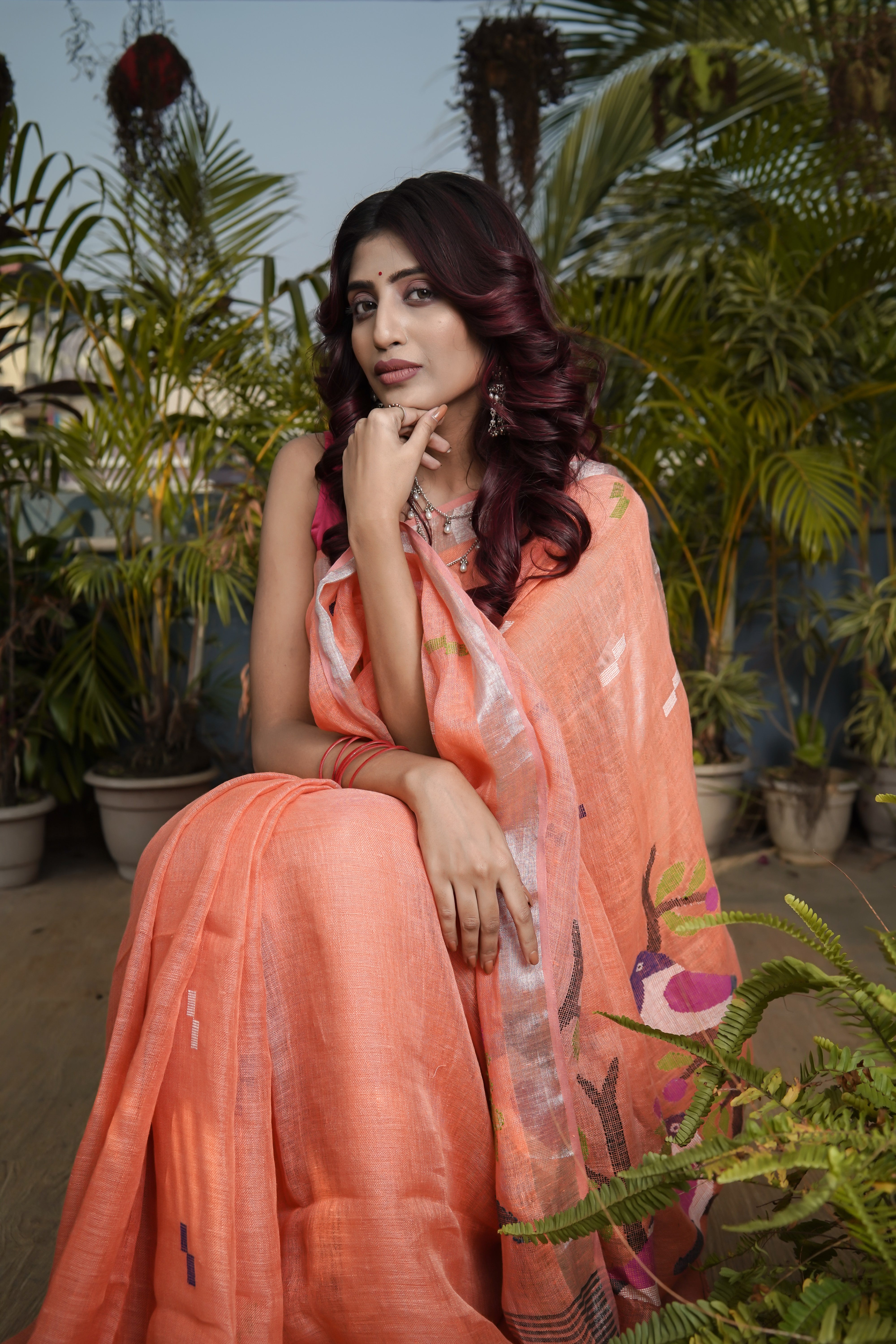 Birds Hand Weaving Linen Jamdani Saree-Peach