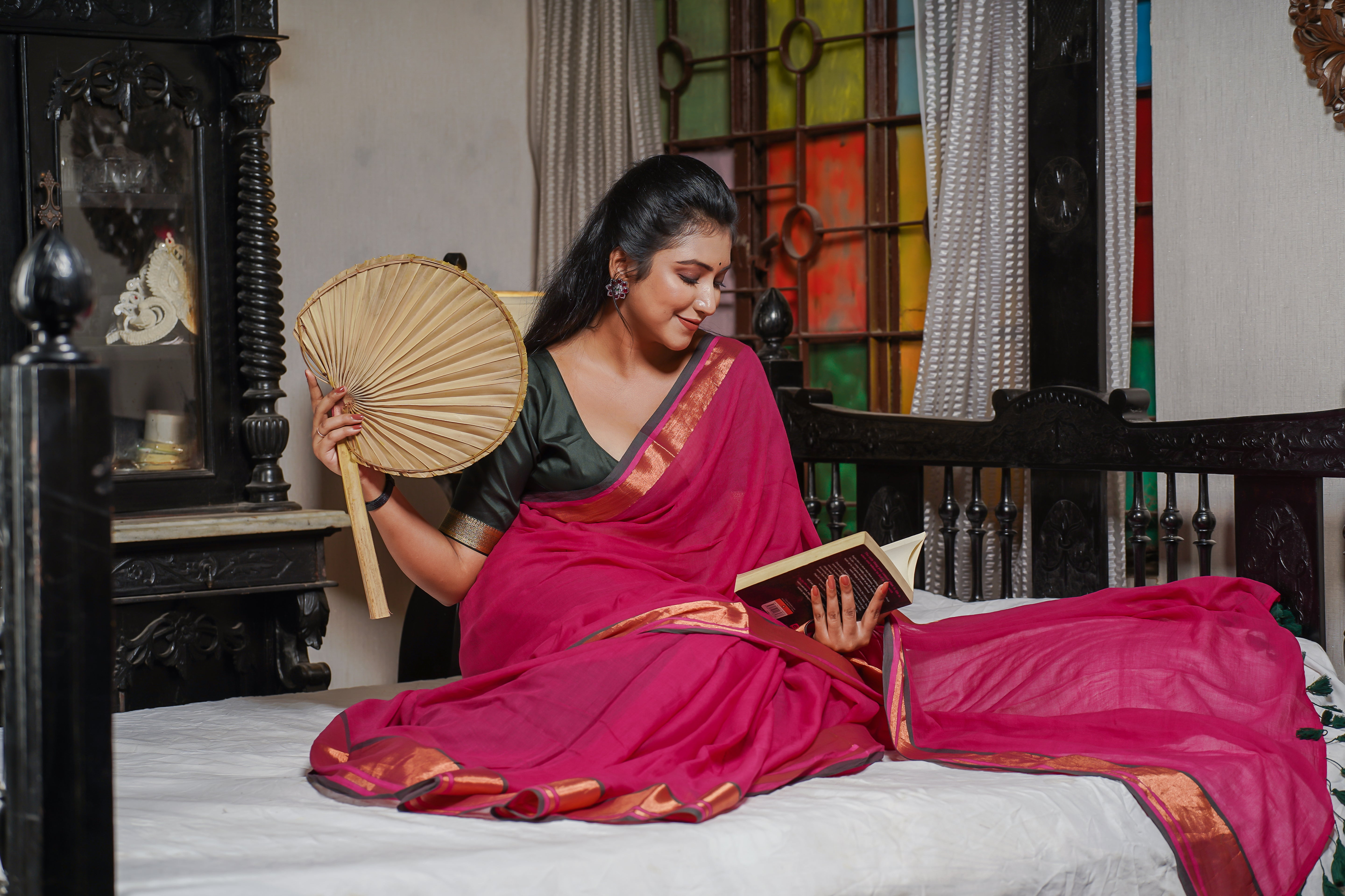 Rani Mul Mul Cotton Saree With contrast blouse piece