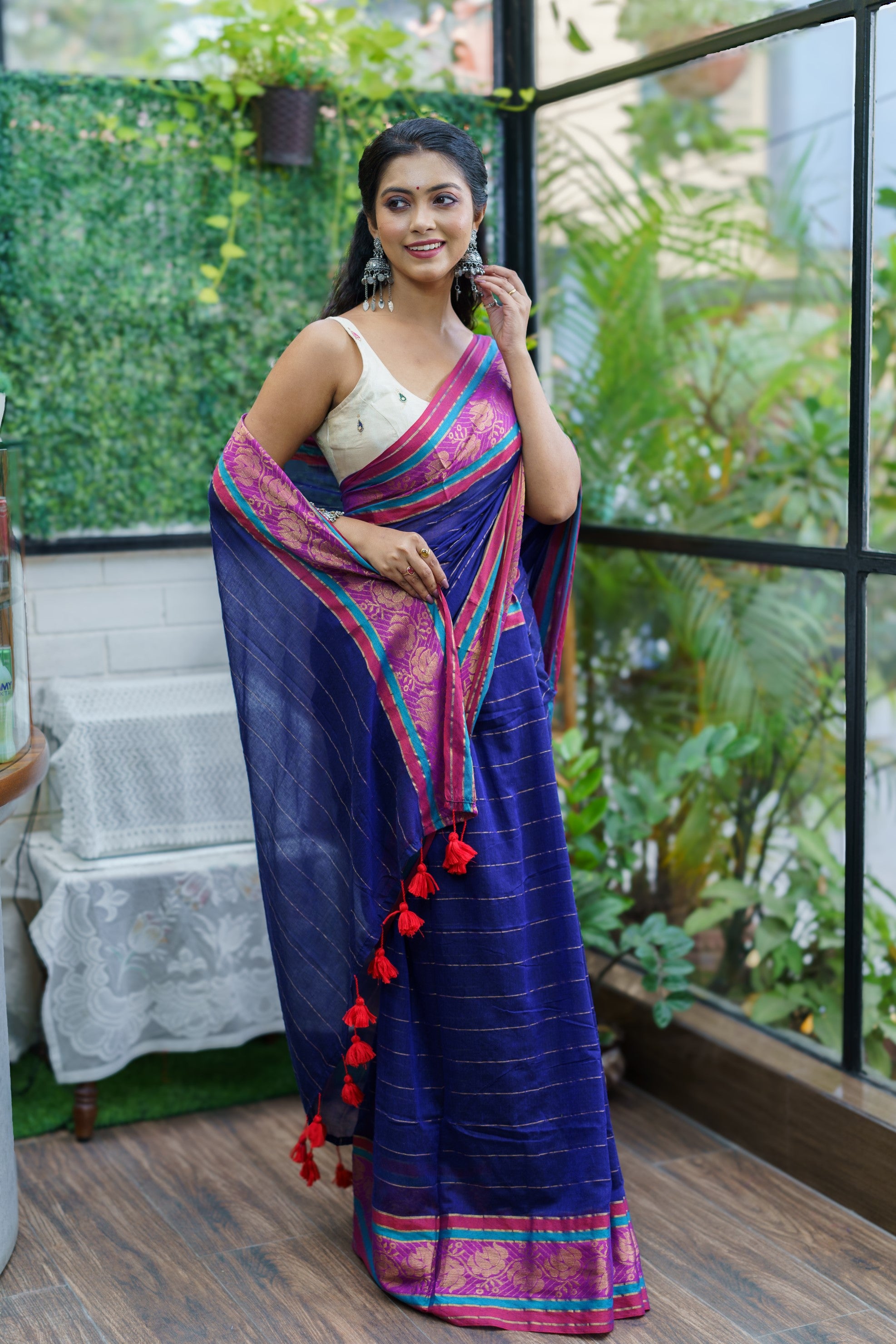 Royal blue golden zari stripes Blue Mulmul Cotton Saree with contrast Blouse Piece