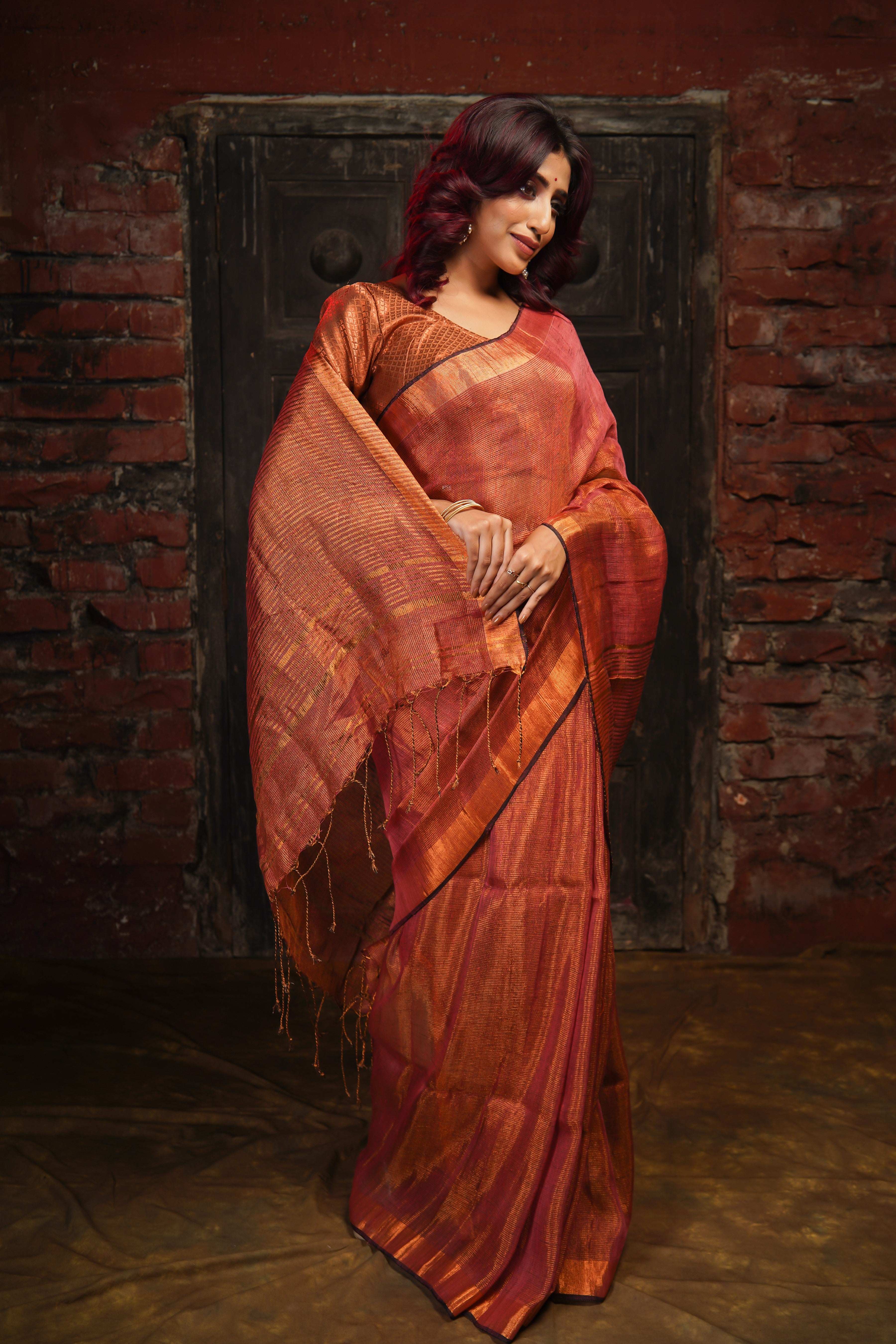 Rust Dual Tone Tissue Linen Saree with blouse piece