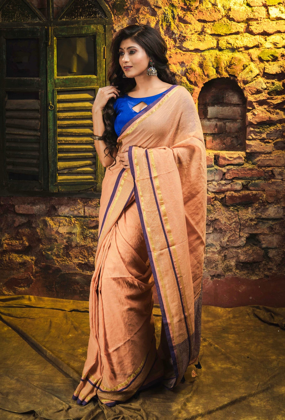 Hemlata Golden Check Mulmul Cotton Saree- Camel Golden