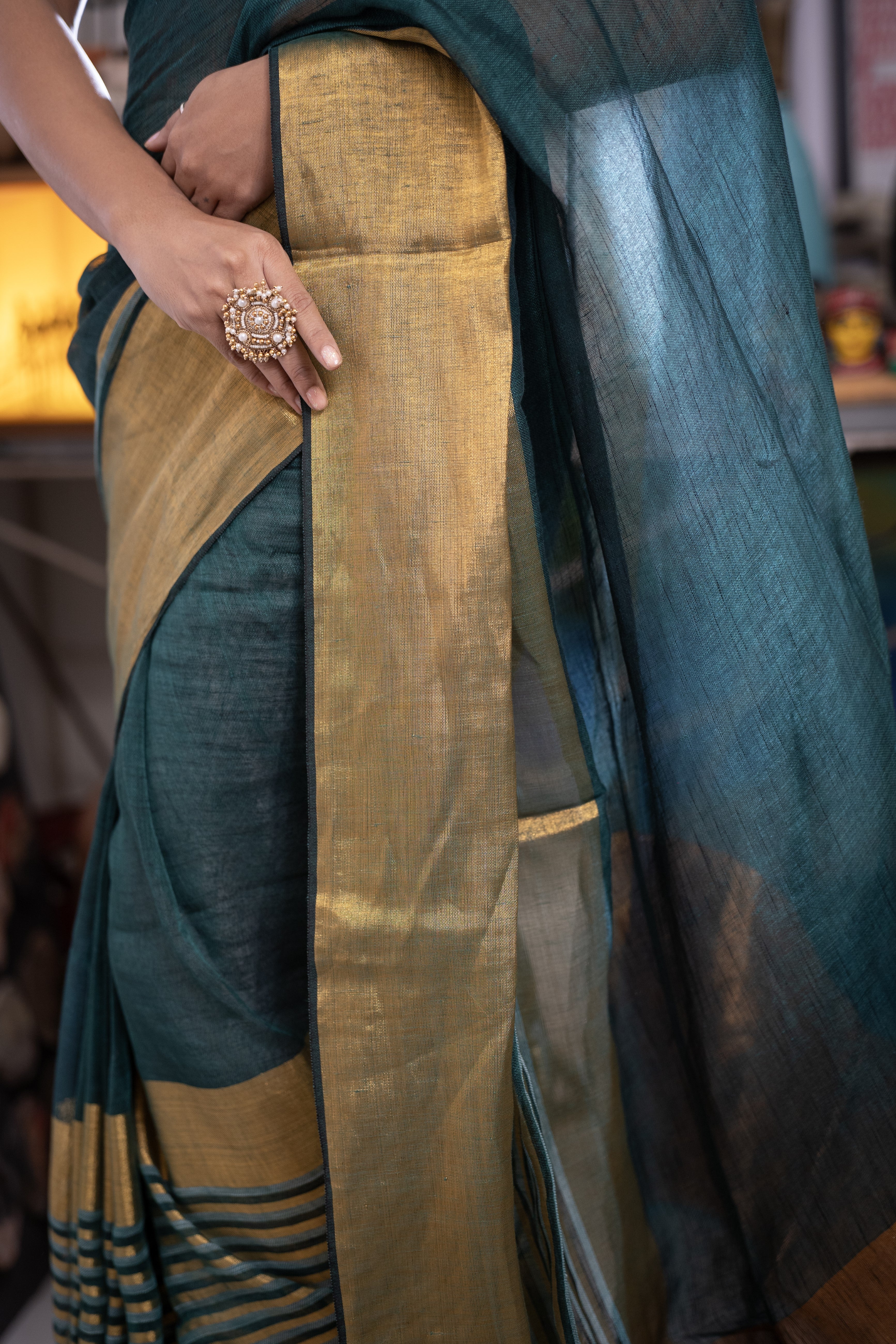 Dark Green Half Half Linen Sarees