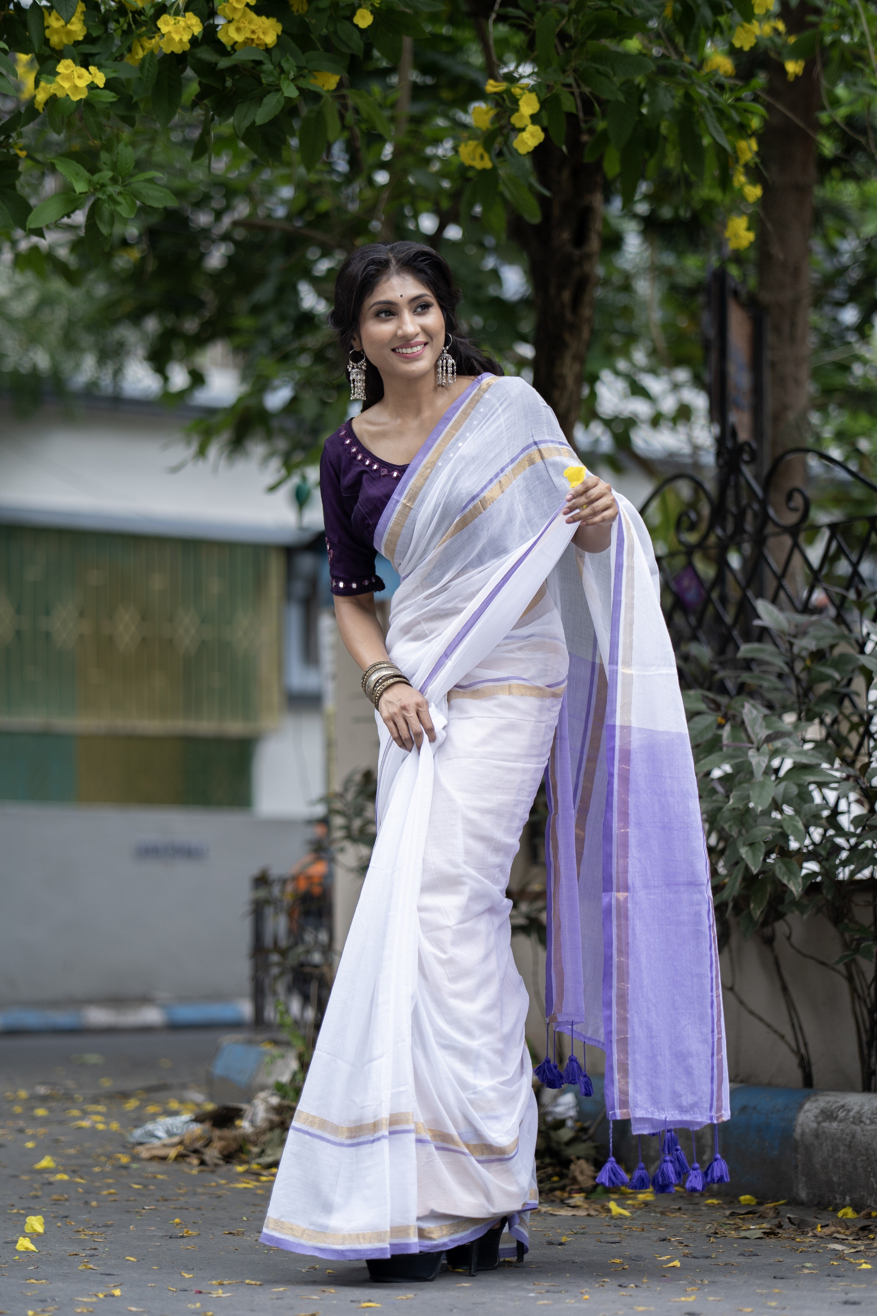White Mul Mul Cotton Saree With purple & golden Border