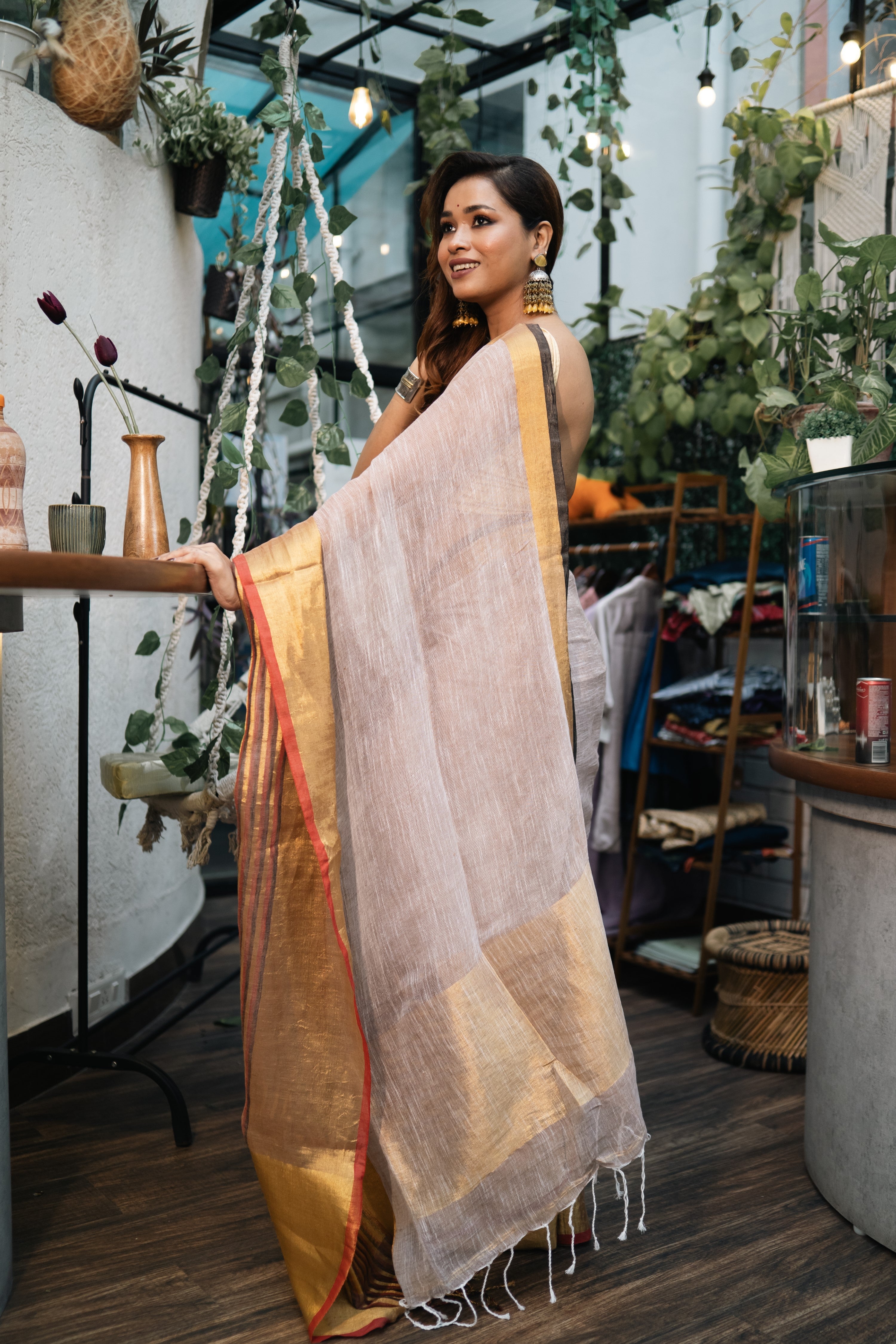Beigh half half linen saree