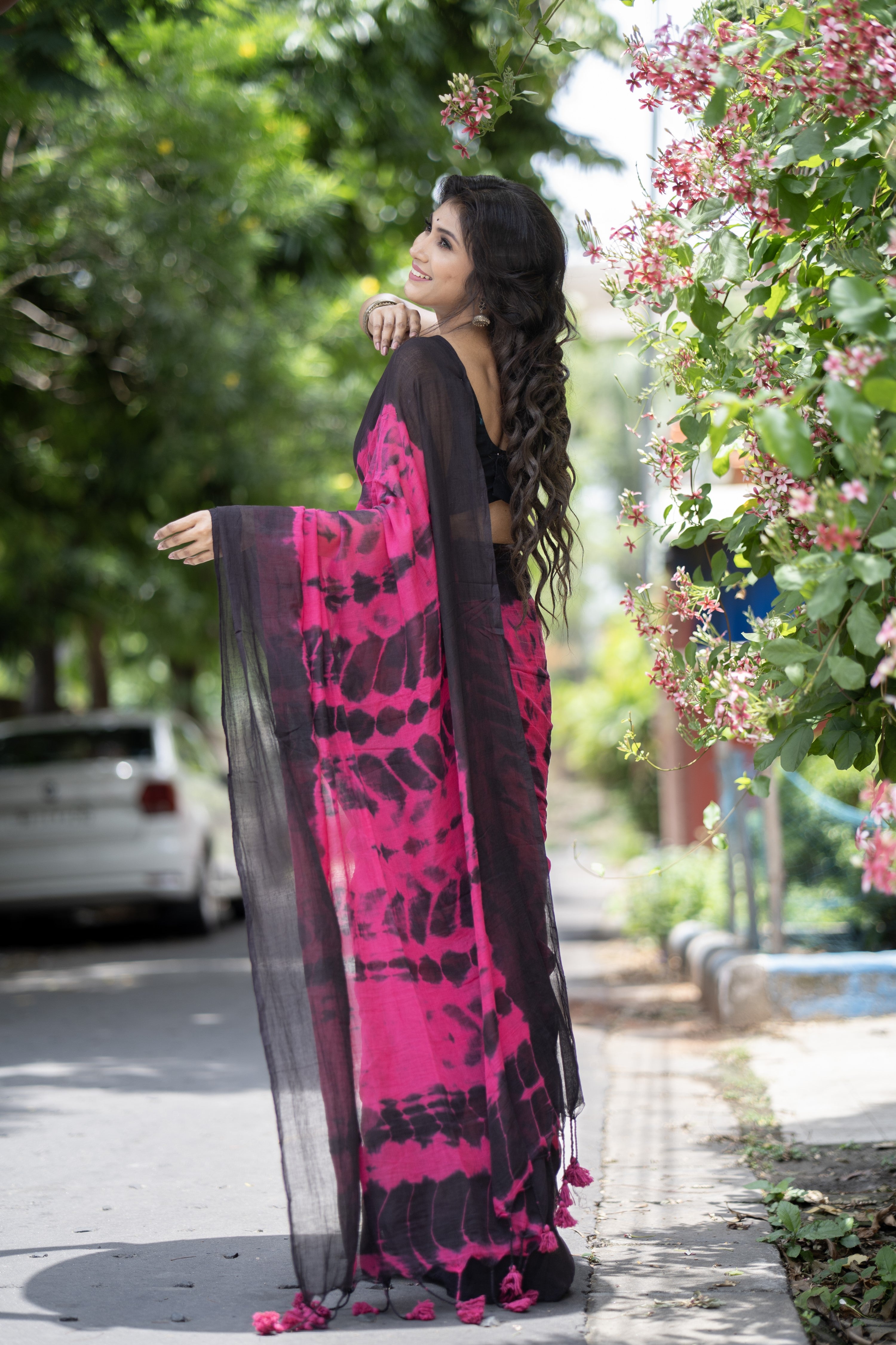 Shibori Print Mulmul Cotton Saree with blouse piece -Soft and Lightweight
