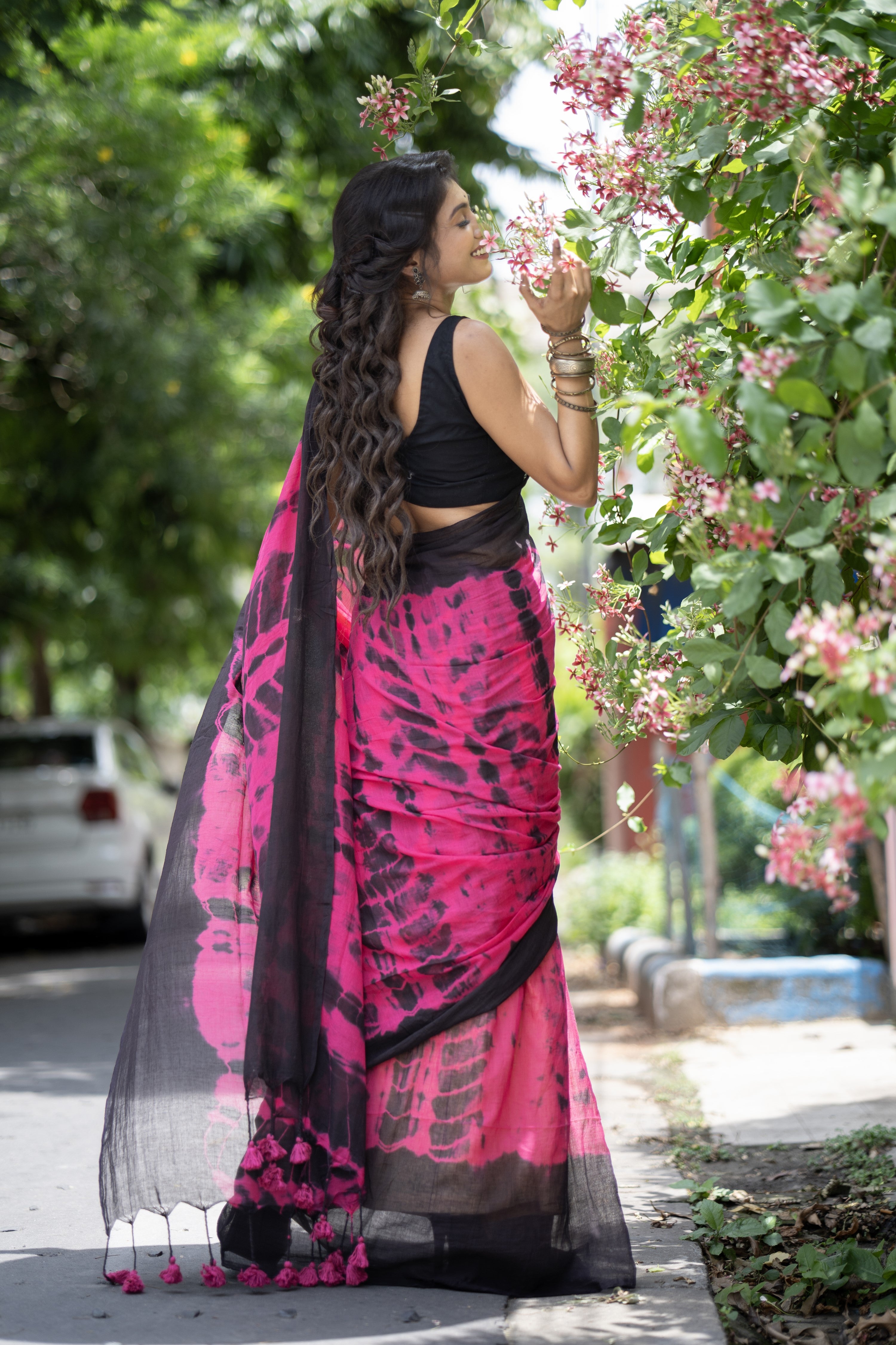 Shibori Print Mulmul Cotton Saree with blouse piece -Soft and Lightweight