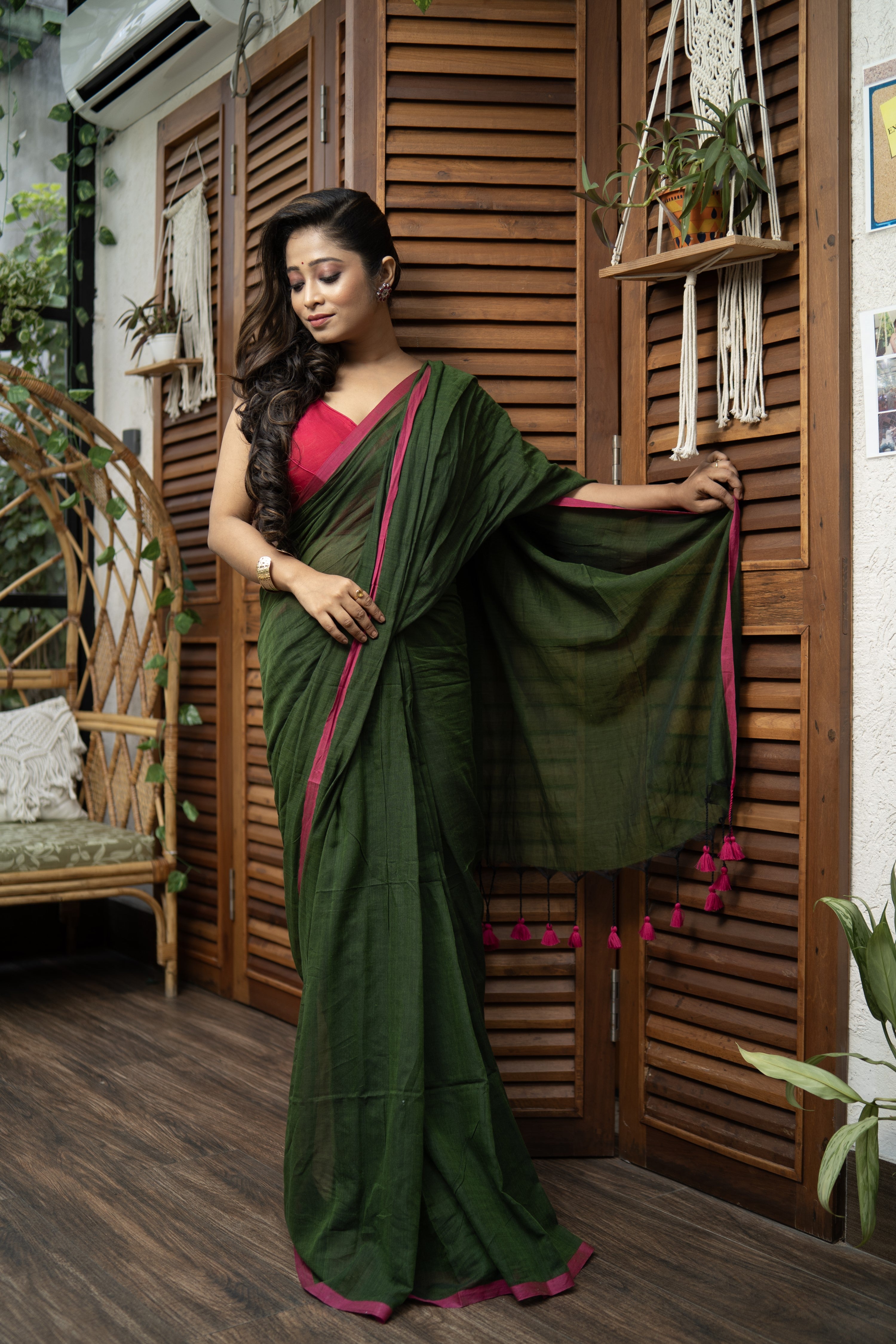 Dark green Pure Mulmul Cotton Saree with blouse piece