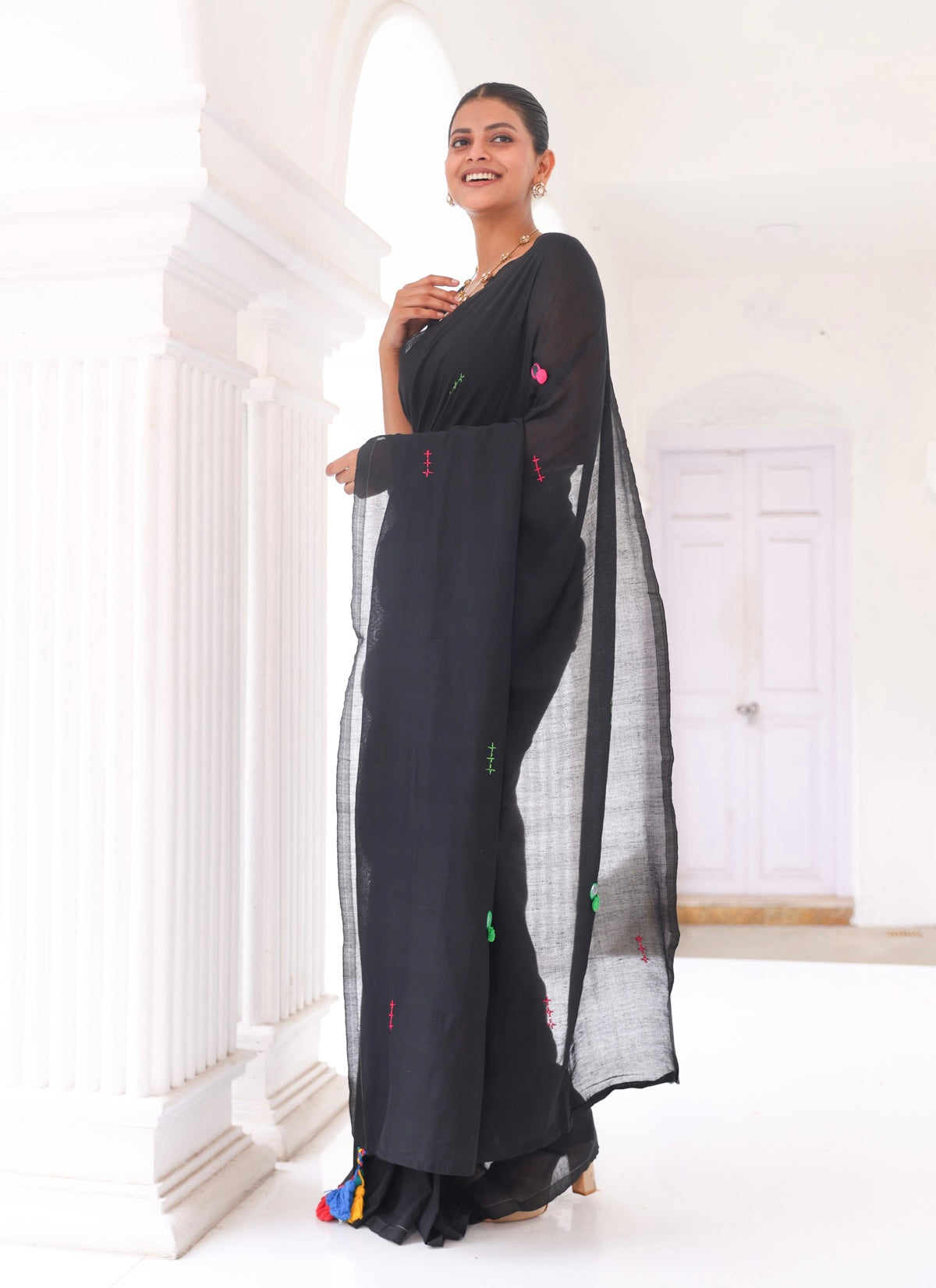 Black mul Cotton Mirror Work Weaving Pompom Saree-Black